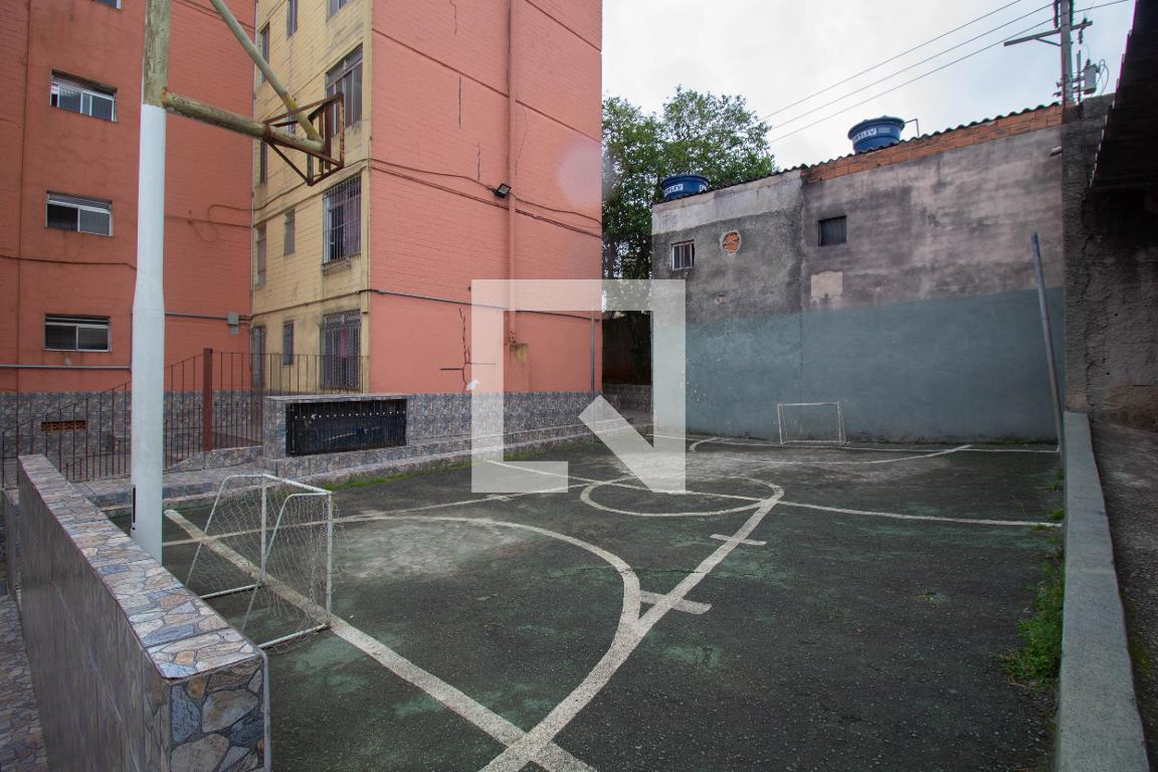 Quadra - Tulipeiras 2