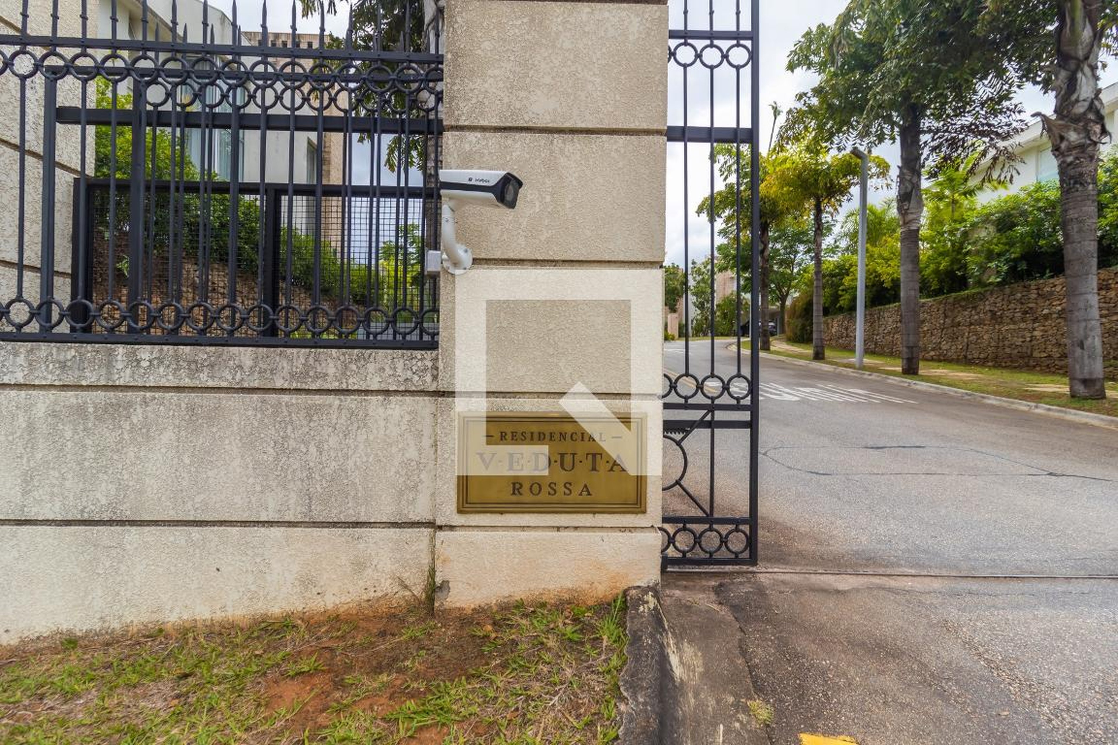 Fachada Condomínio em Avenida Hélio Carettoni, 34