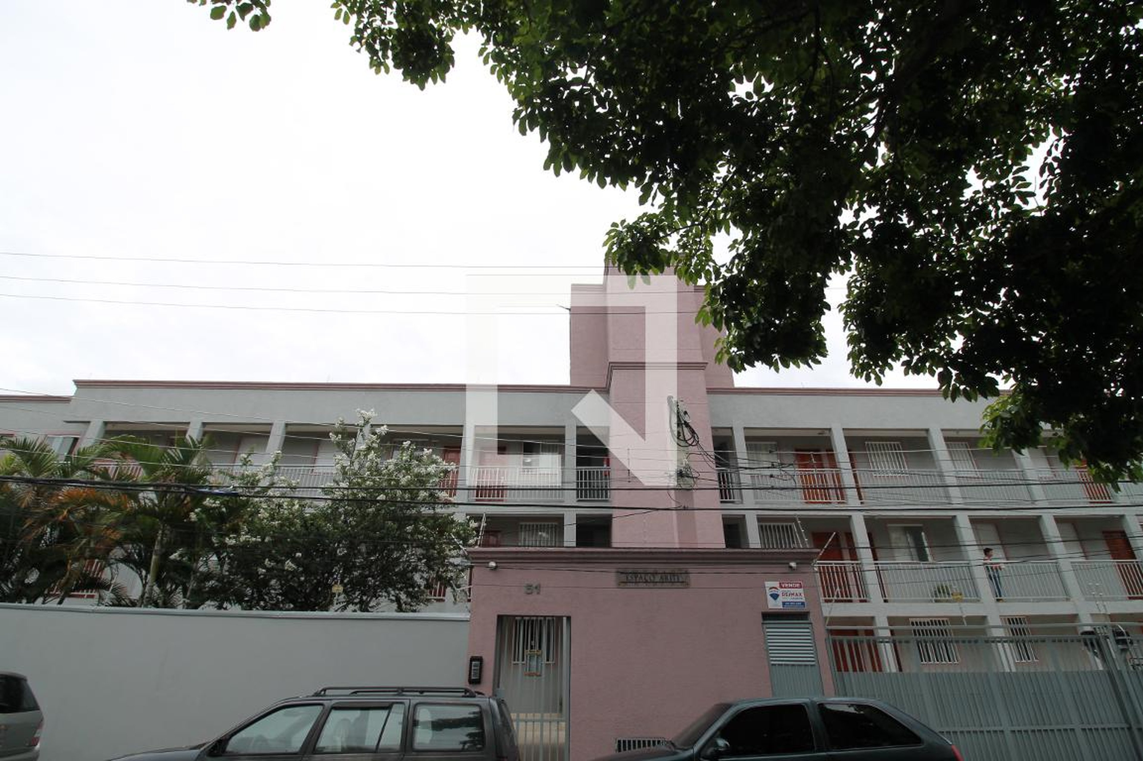 Fachada do Prédio Condomínio em Avenida Tarumã, 20