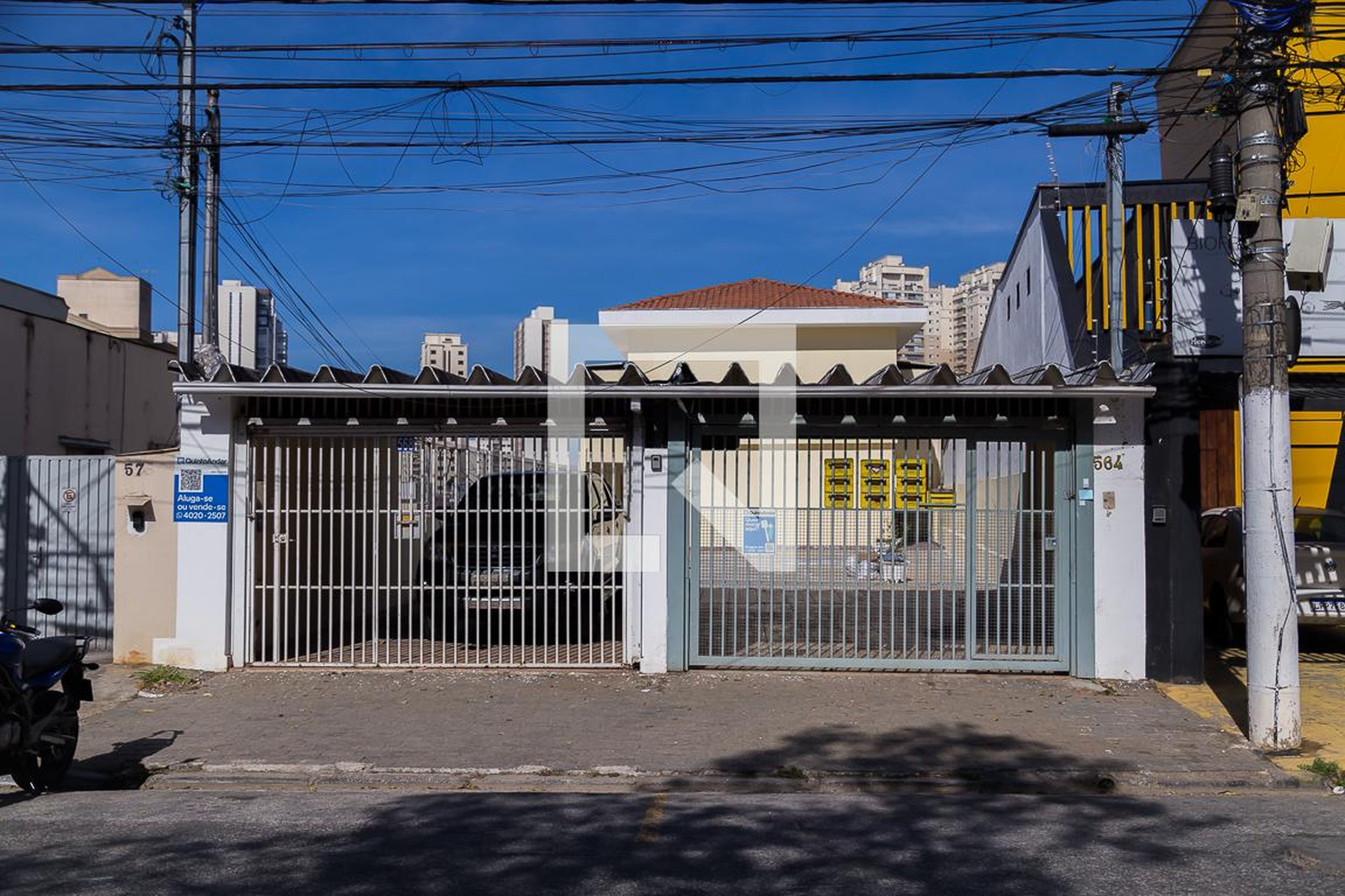 Fachada Condomínio em Rua Ibituruna, 568