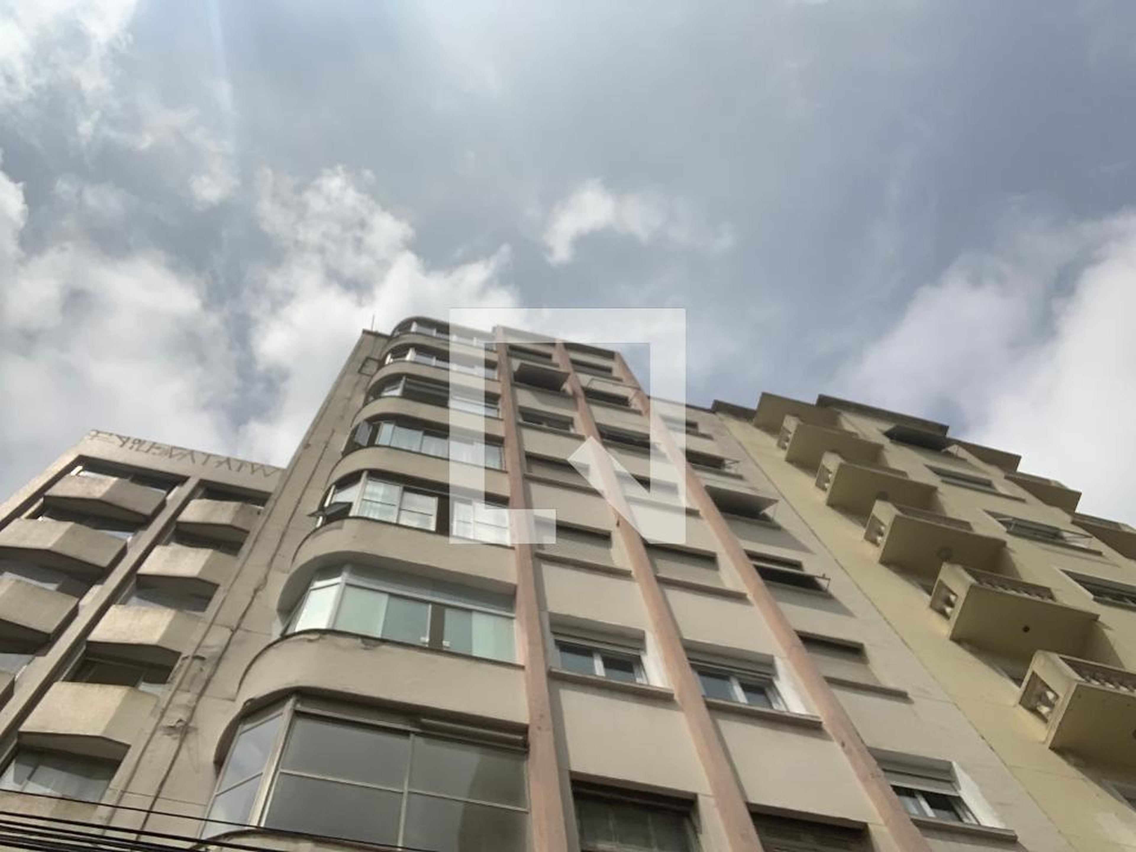 Fachada do Prédio Condomínio Maringá