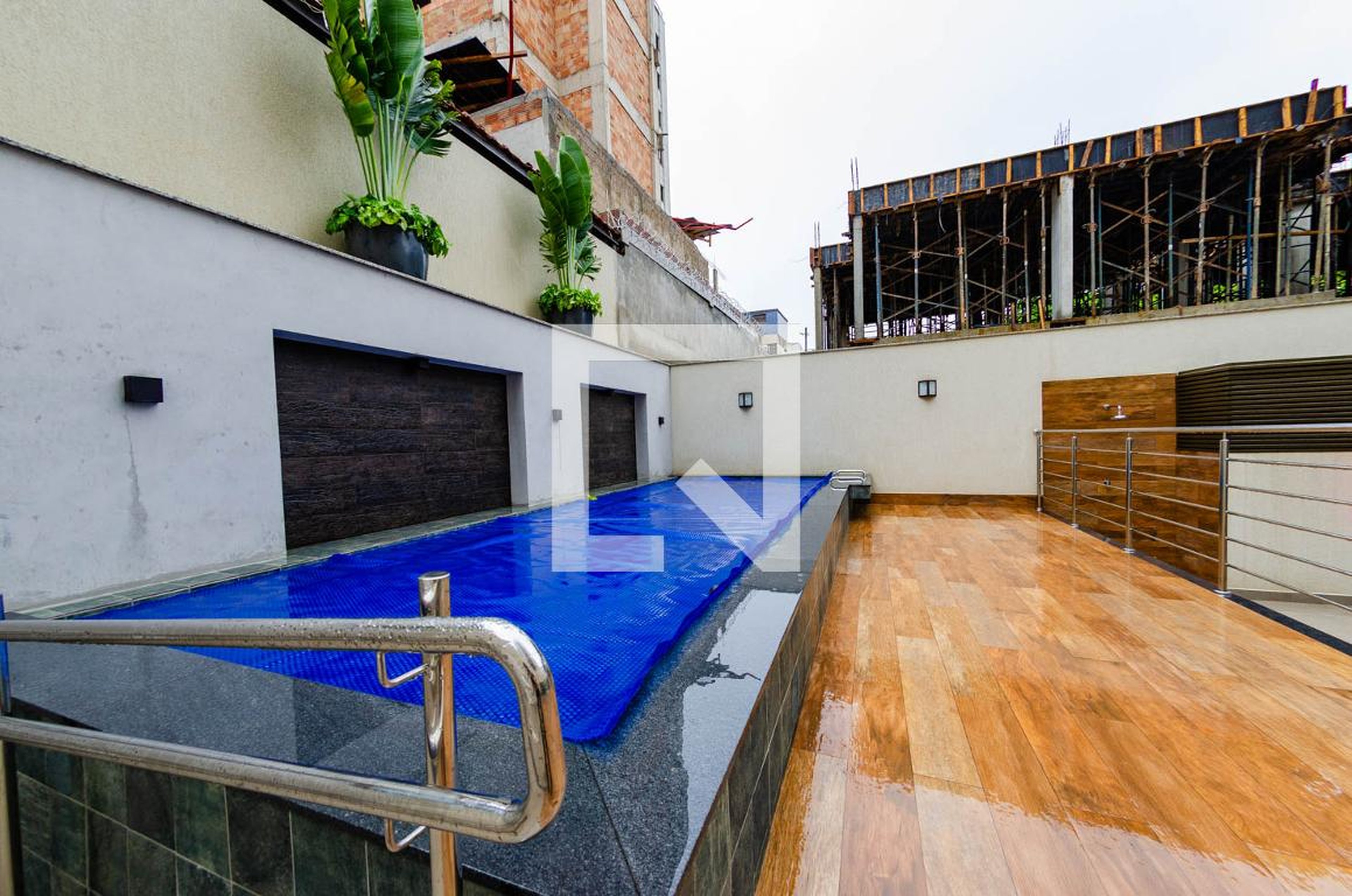 Piscina - Edifício Casa Blanca