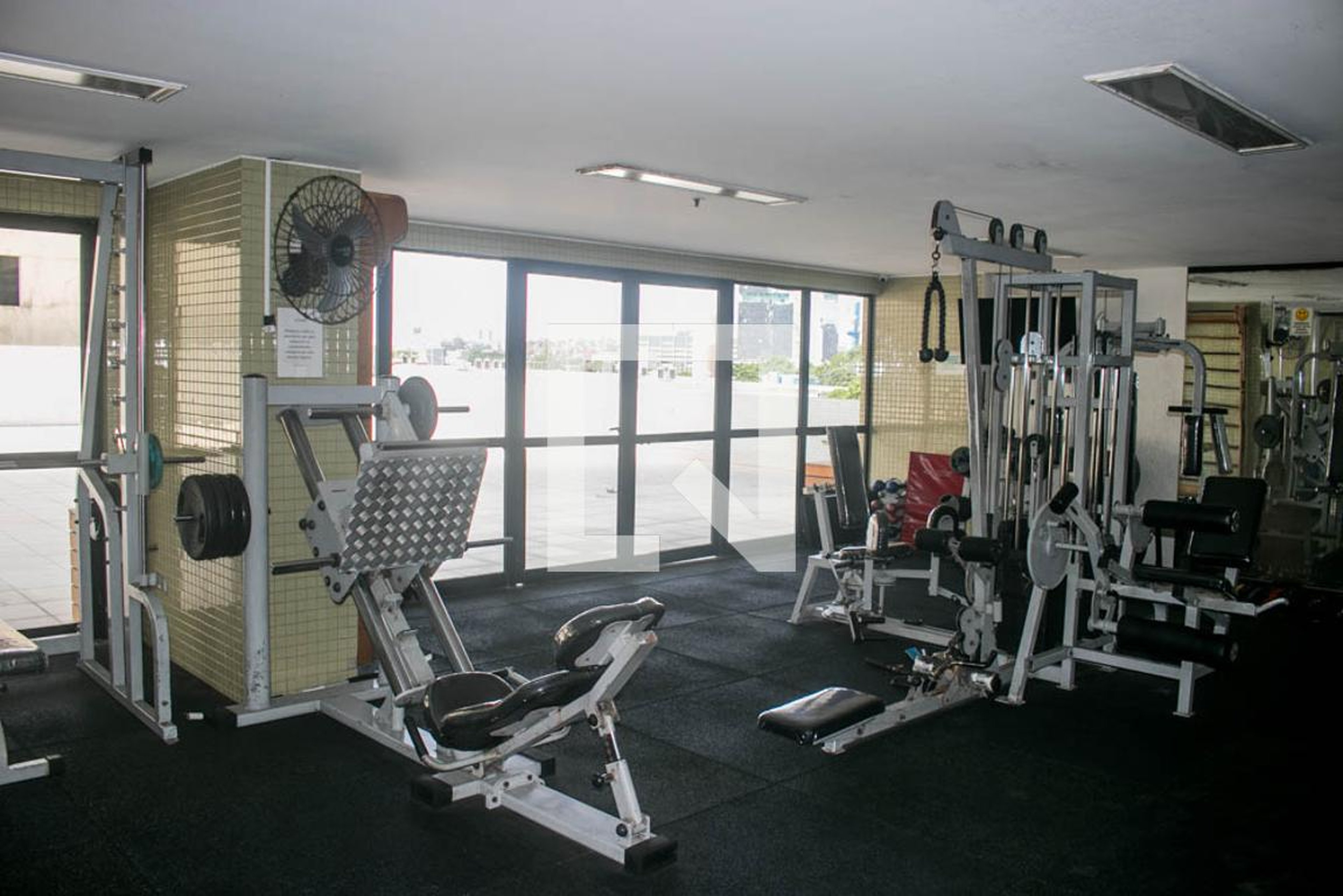 Academia - Premium Plaza