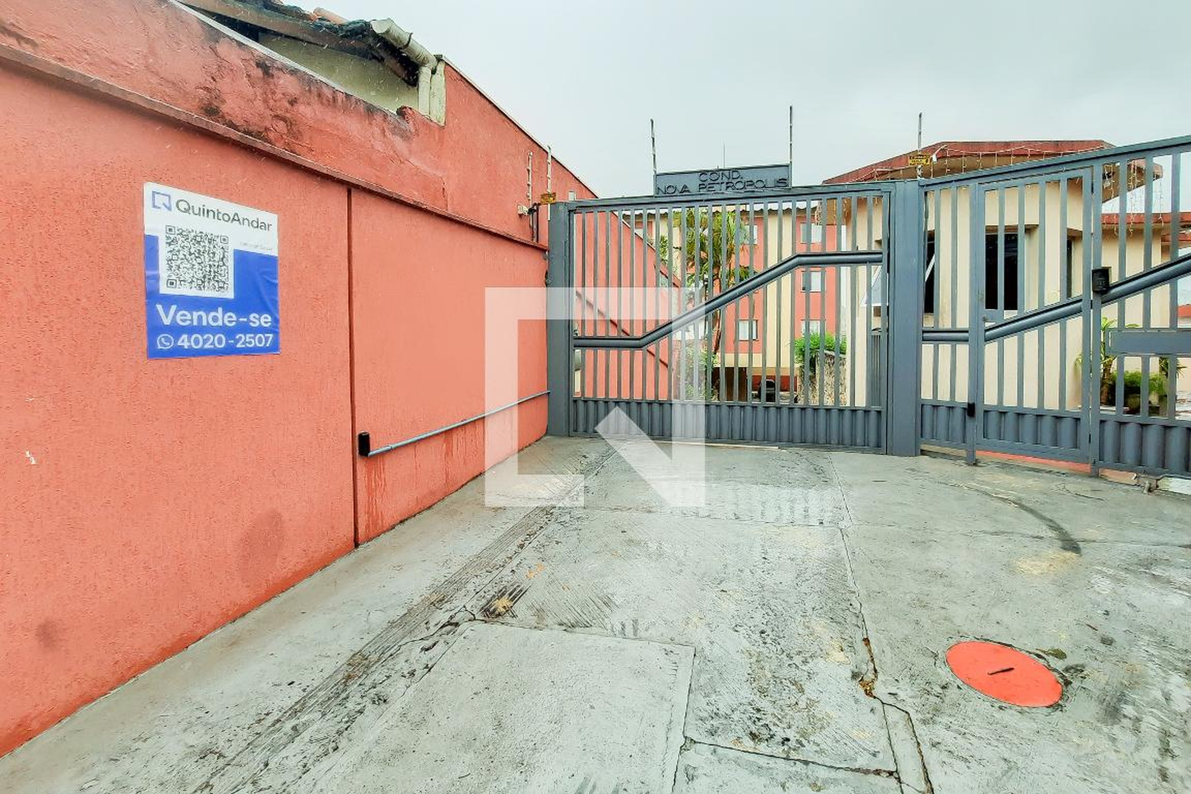 Fachada do Condomínio Condomínio Nova Petrópolis