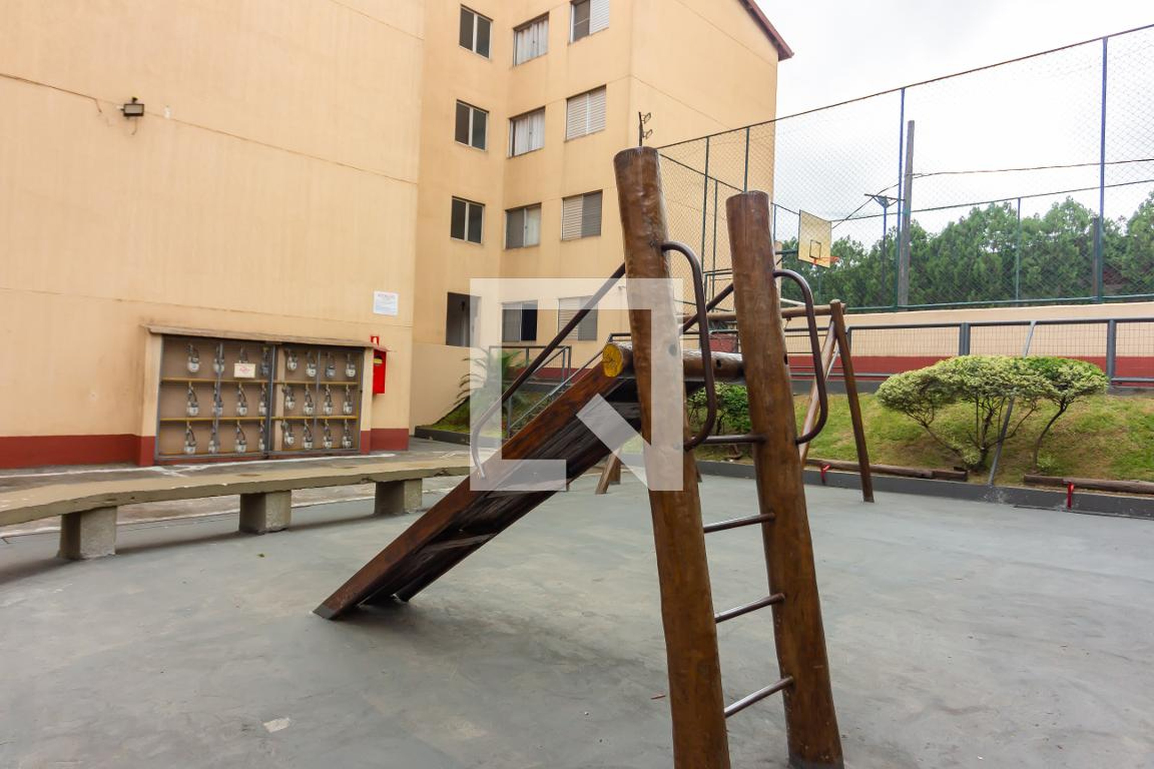 Playground - Vitória Régia