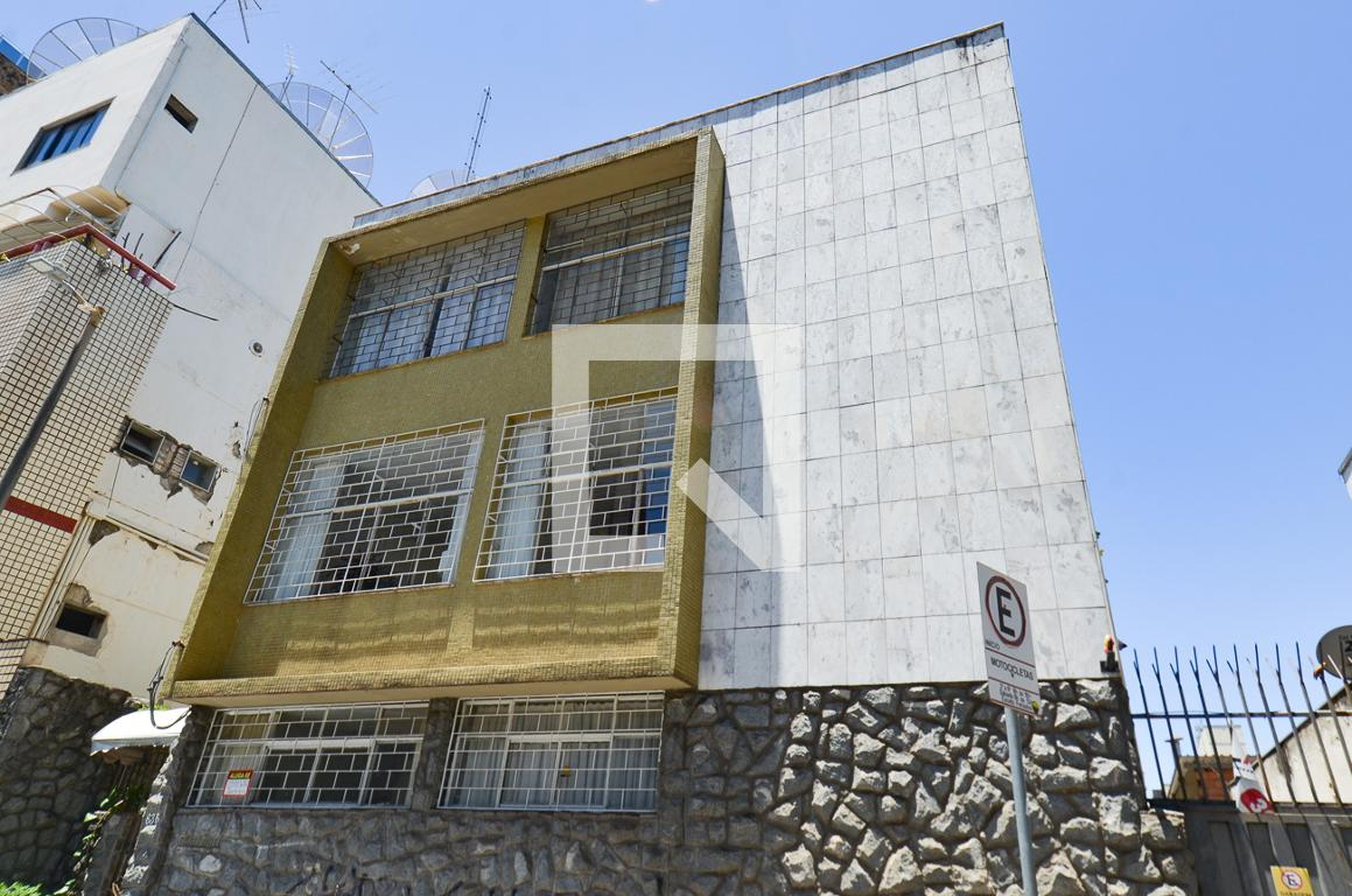 Fachada Condomínio em Rua Padre Rolim, 636