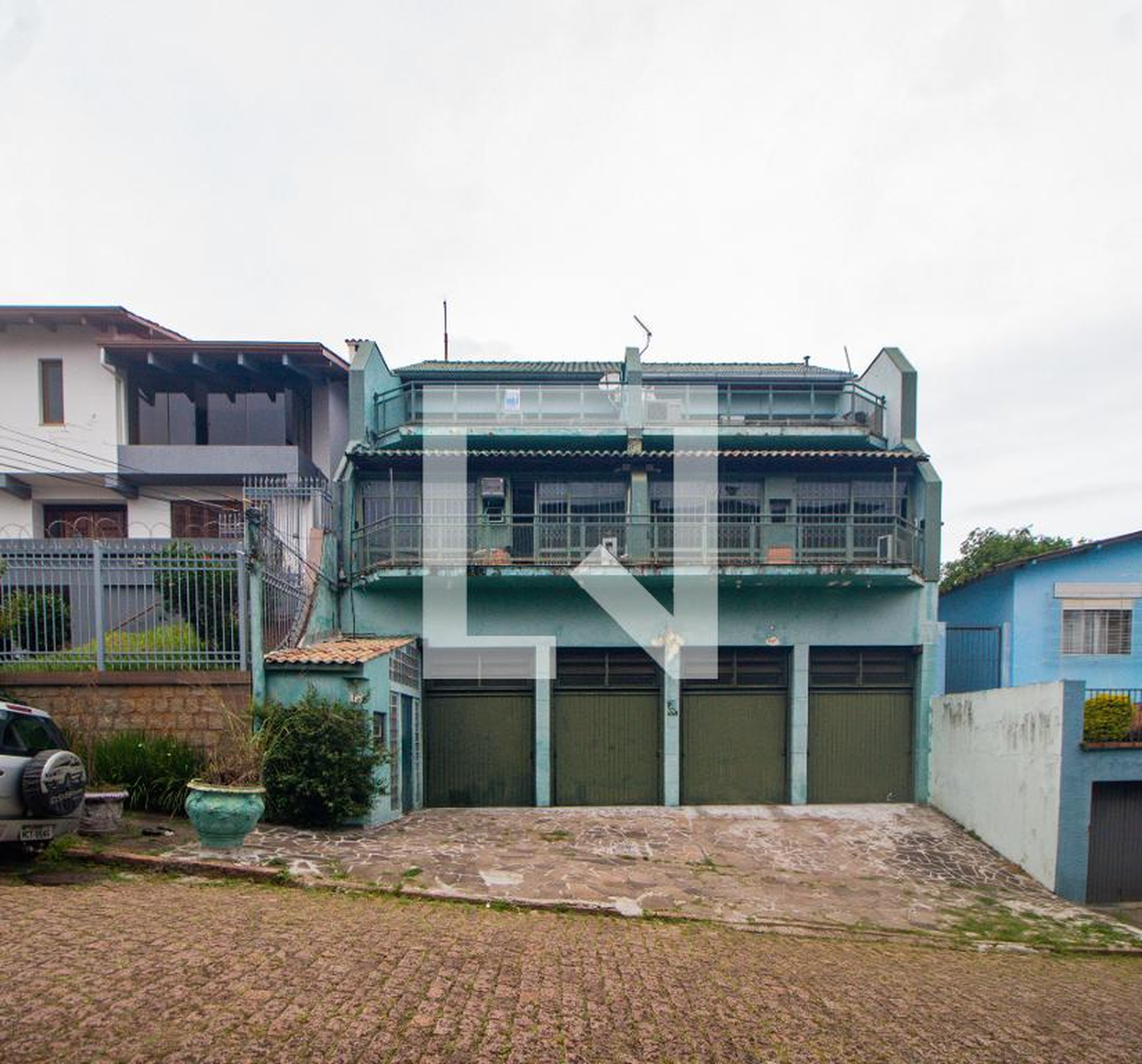 Fachada Condomínio em Rua Doutor Lucidoro Brito, 45