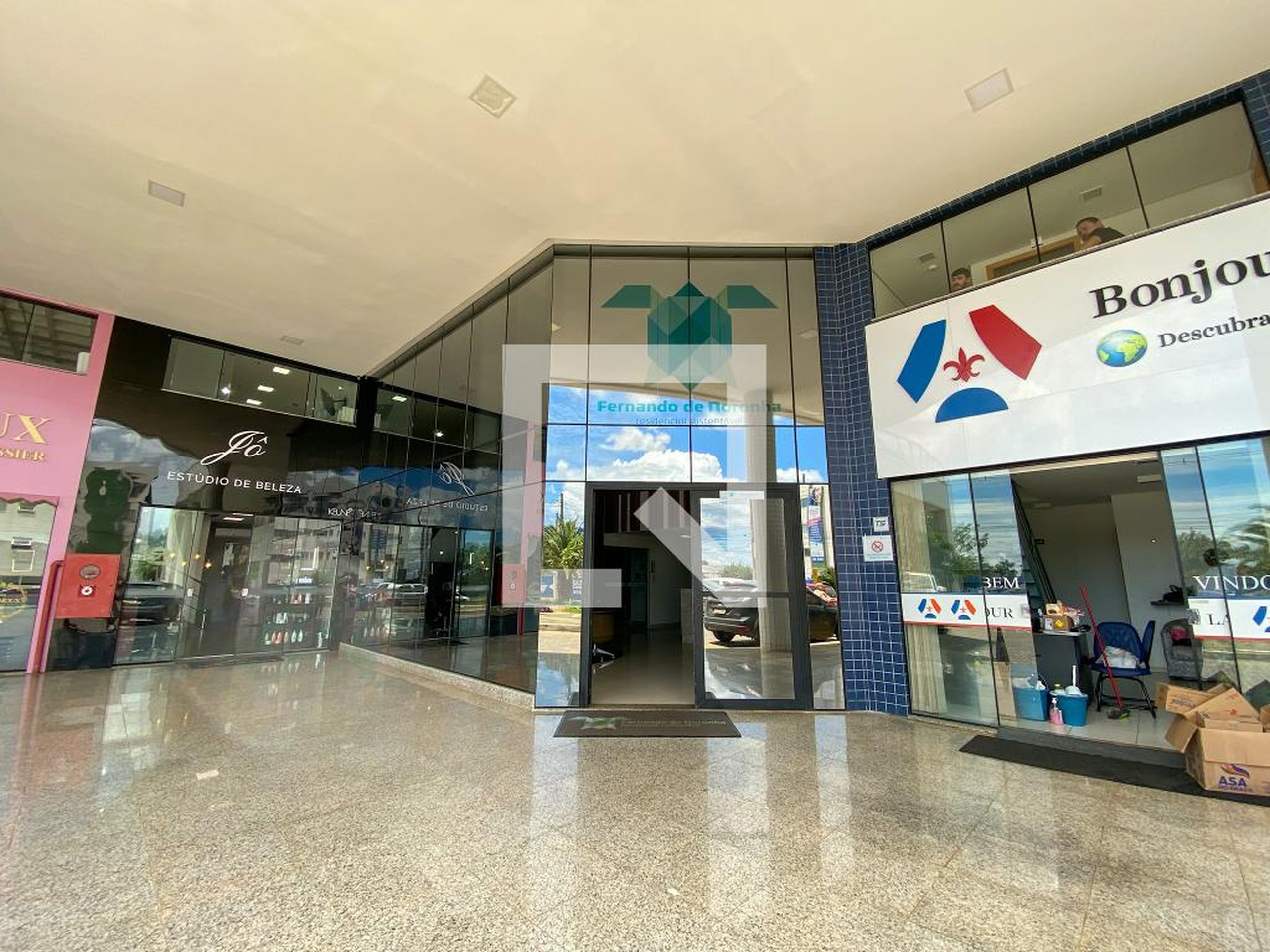 Fachada Condomínio em Quadra 101, 25