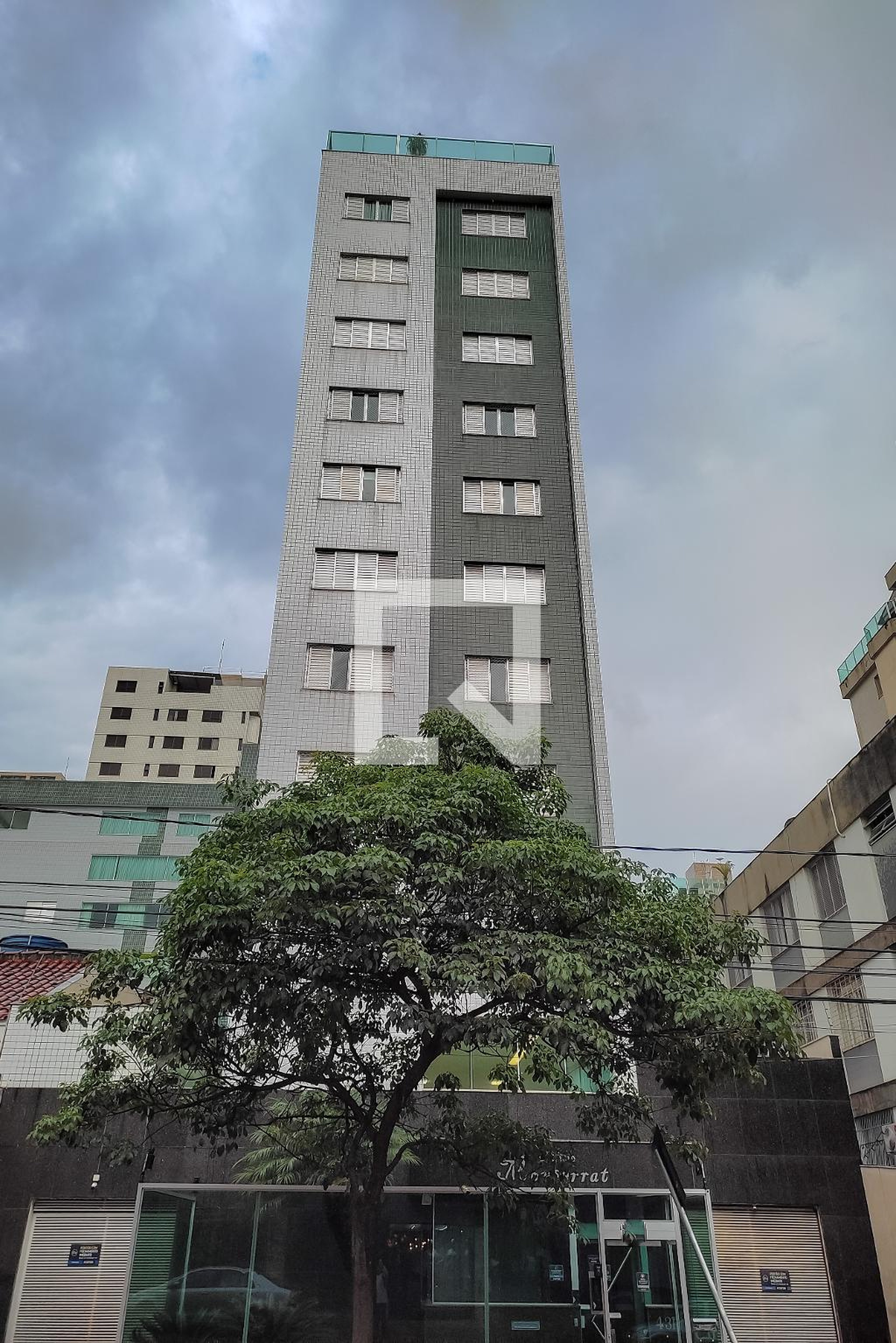 Fachada Condomínio Monte Serrat