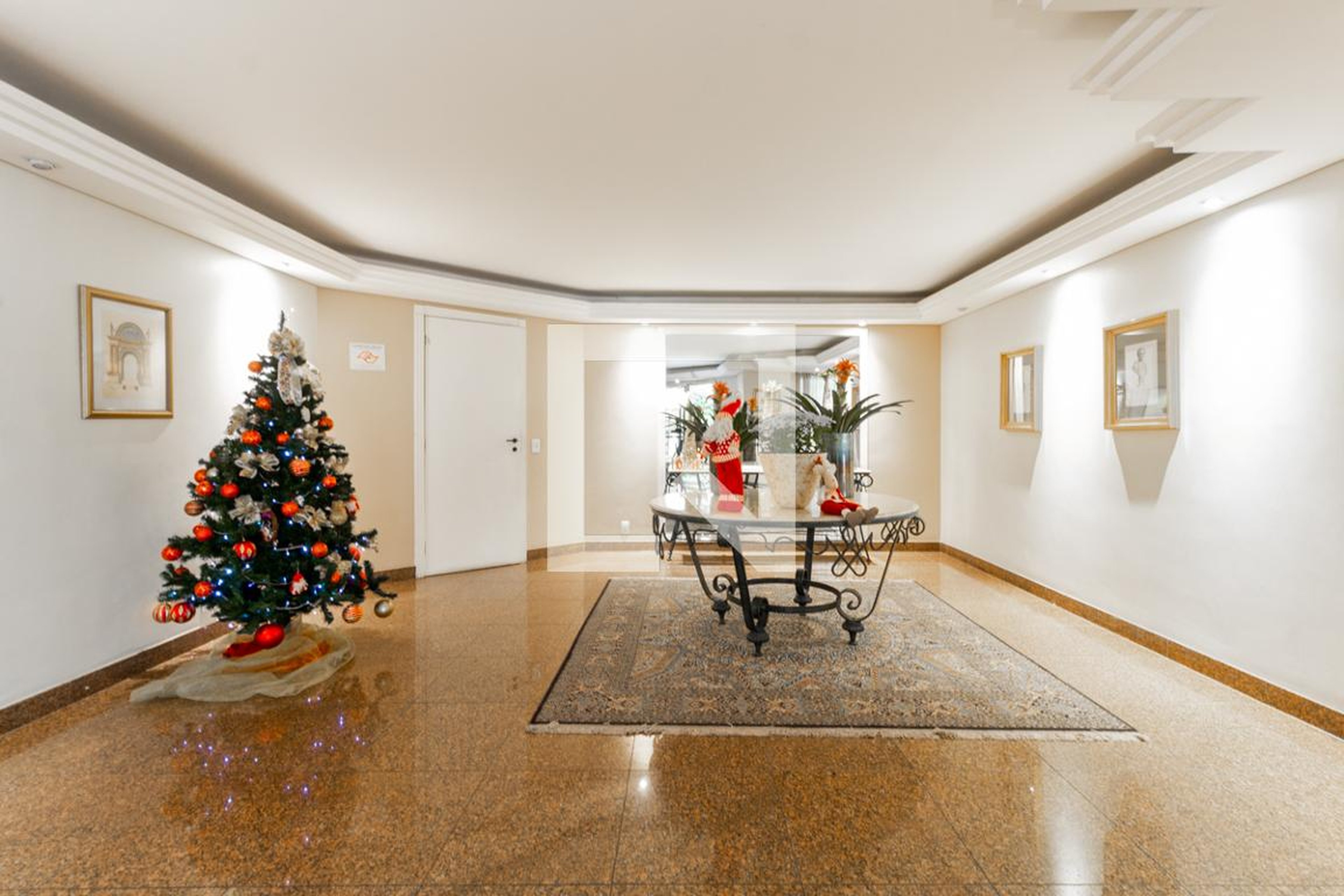 Hall Social - Plaza de Catalunya