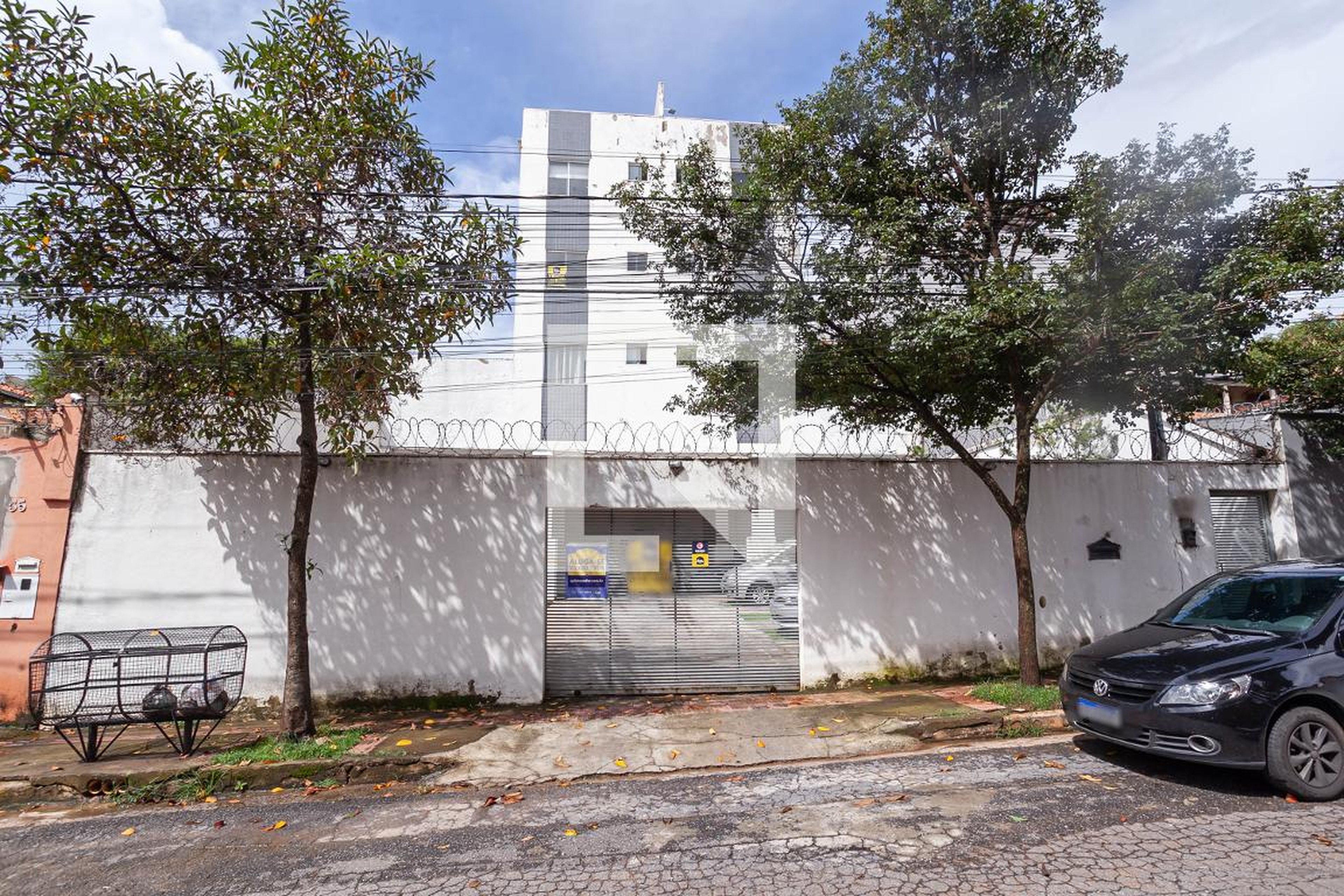 Fachada Condomínio em Rua João Gusman, 55