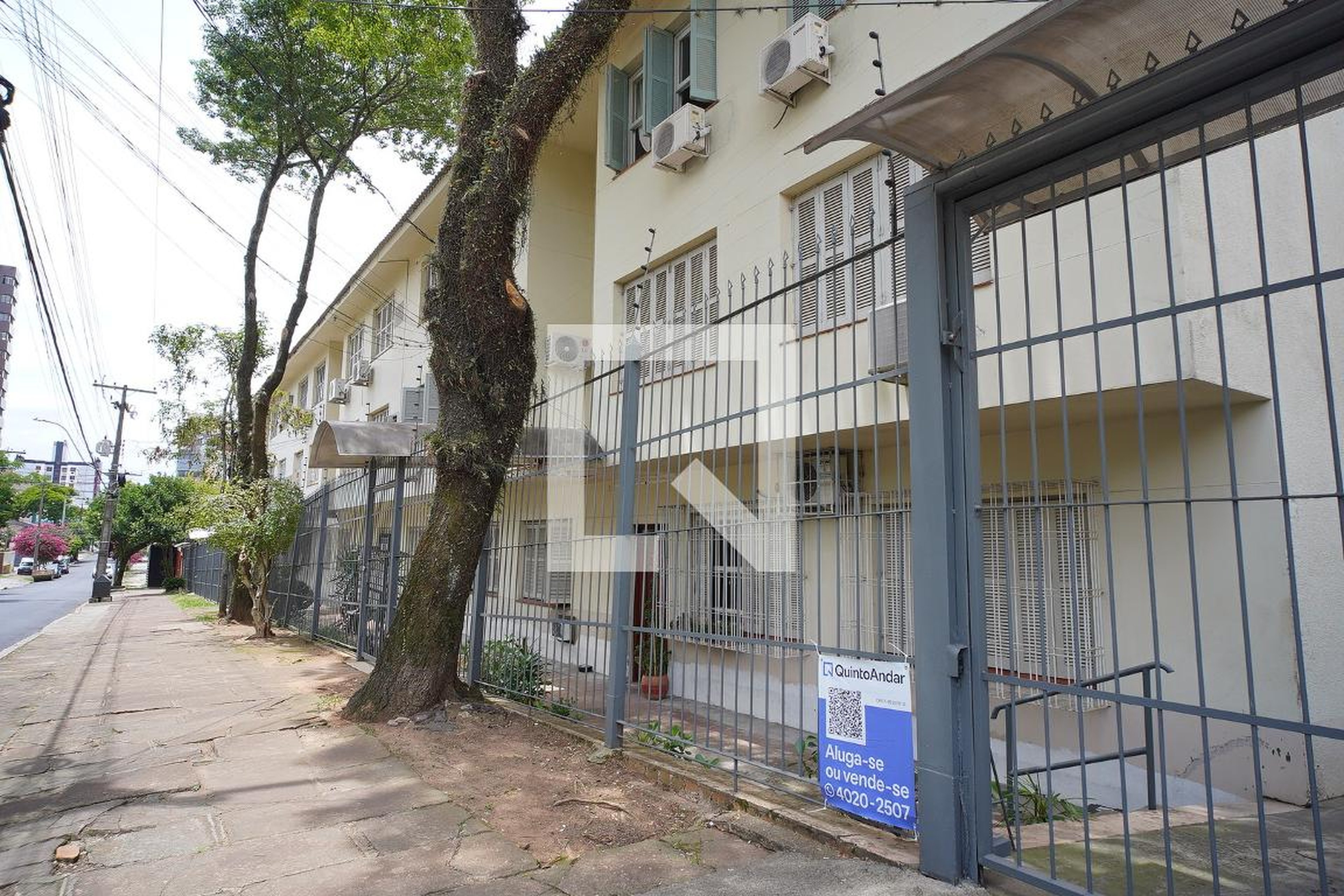 Fachada do Prédio Condomínio em Rua Líbero Badaró, 372