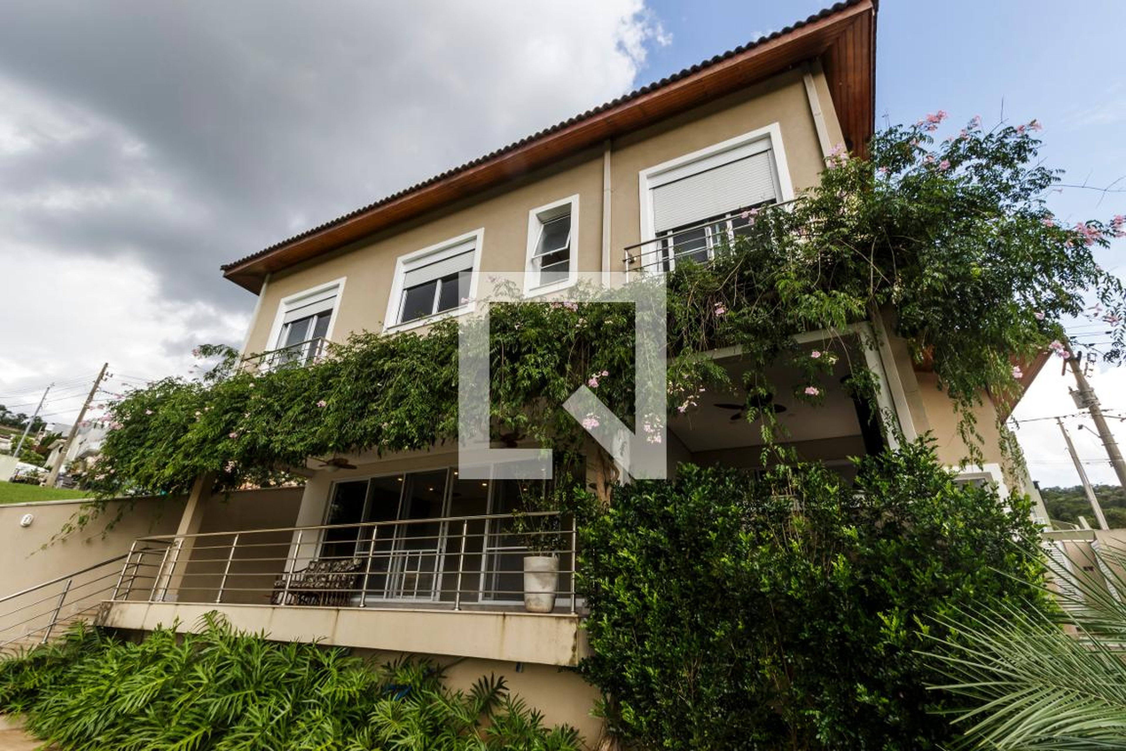 Fachada Condomínio em Alameda Valê do Itajaí, 602