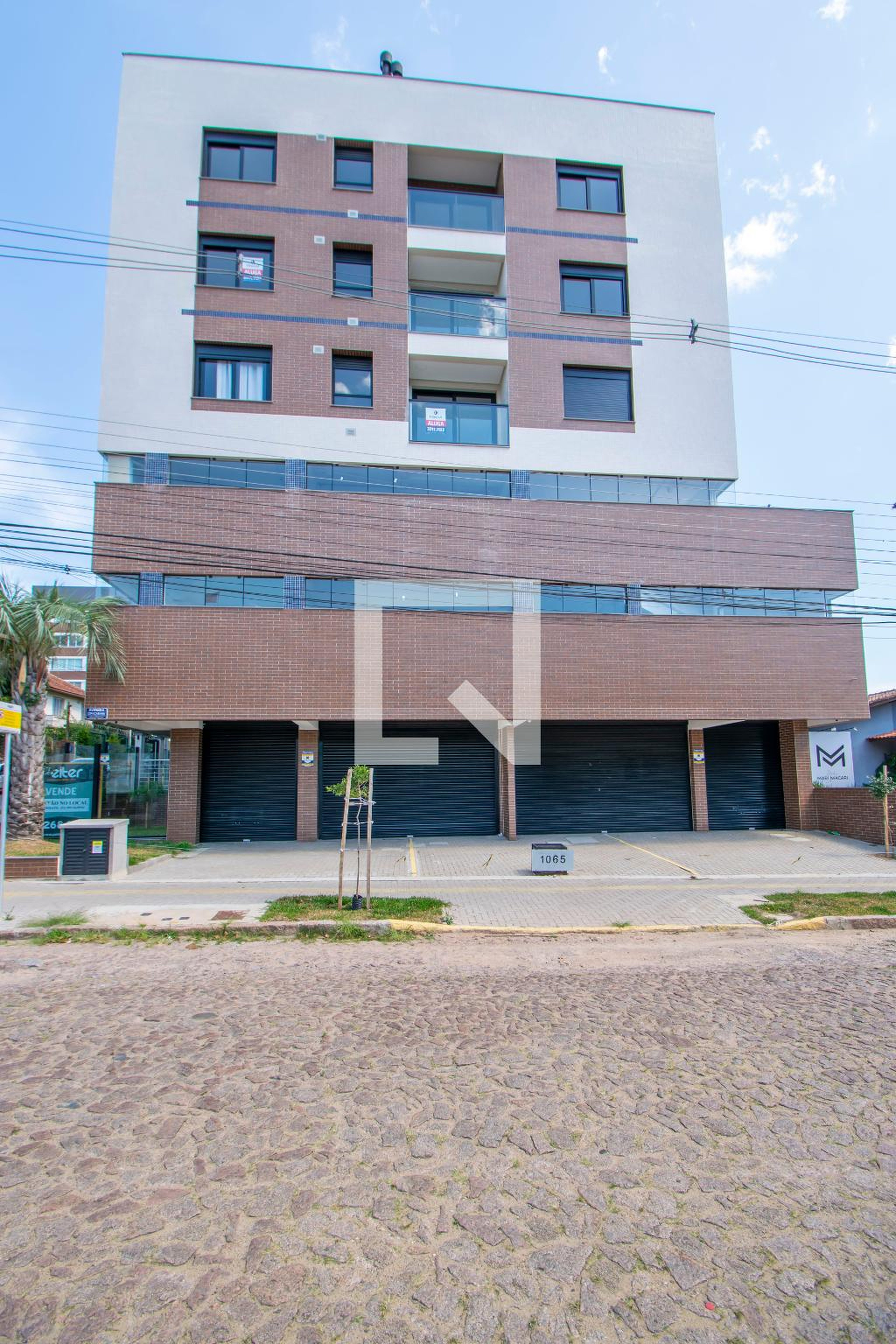 Fachada do Prédio Condomínio em Avenida Copacabana, 1065