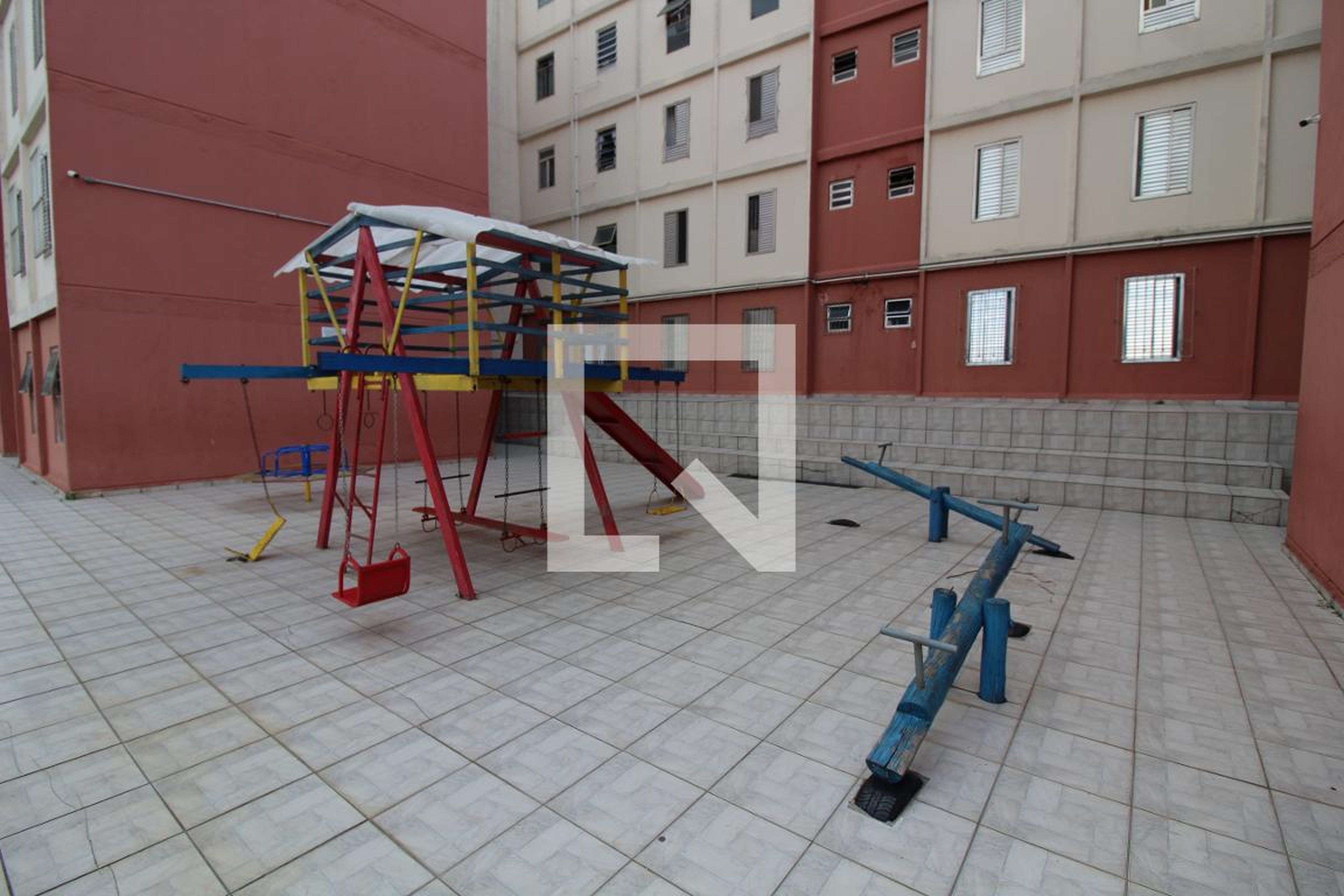 Playground - Araroba III