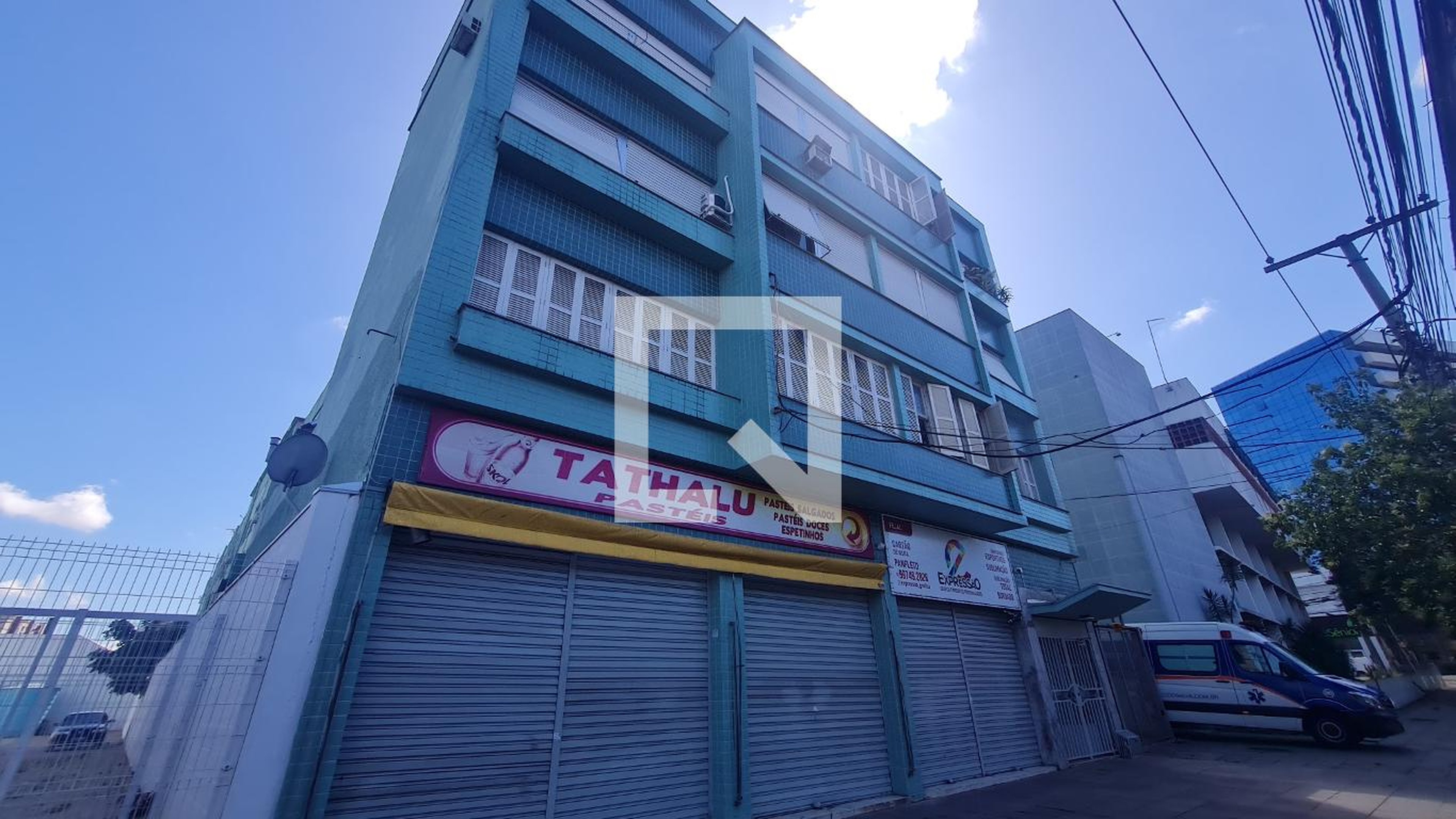 Fachada do Condomínio Edifício Dona Olga