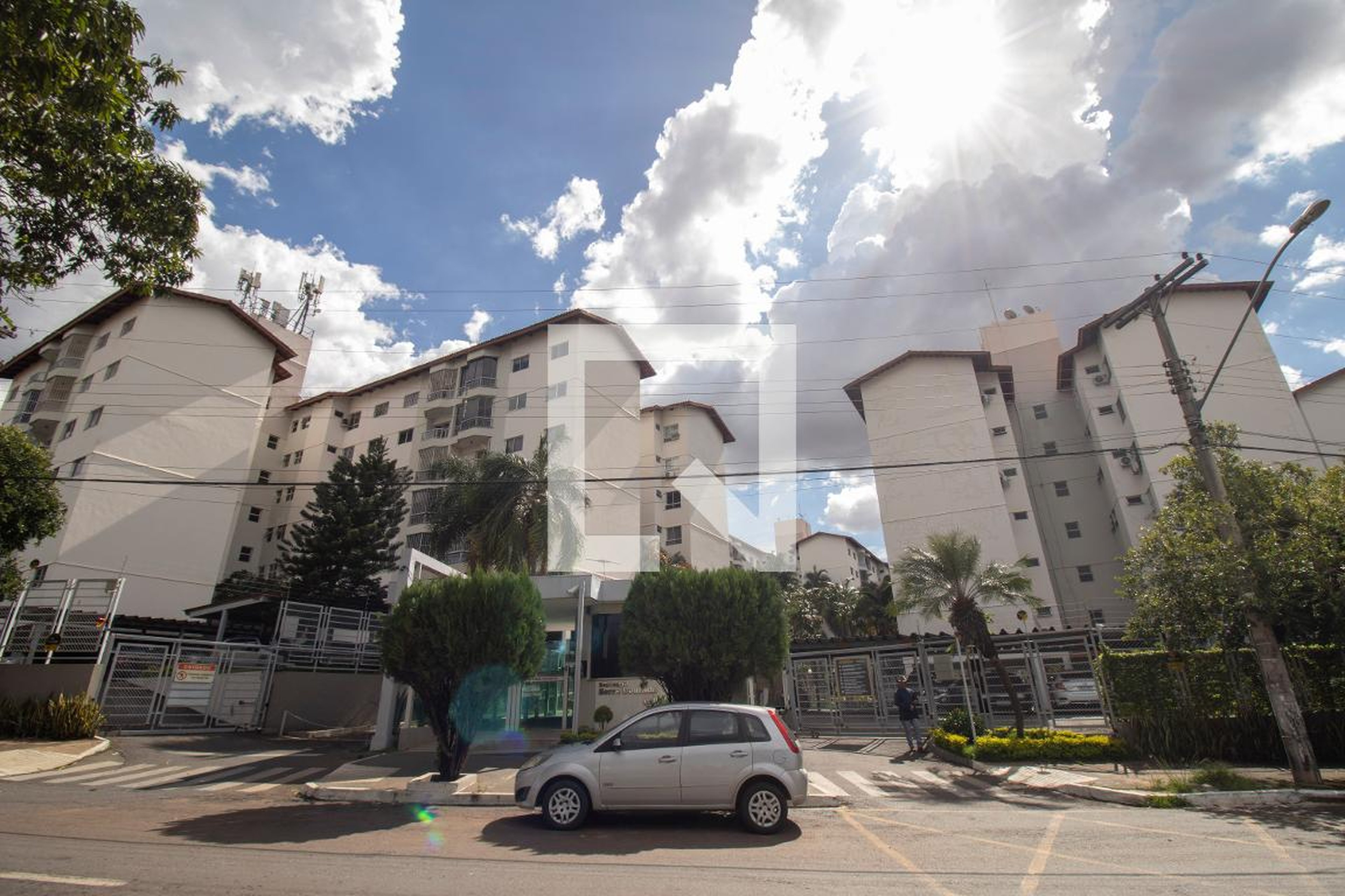 Fachada Condomínio Serra Dourada