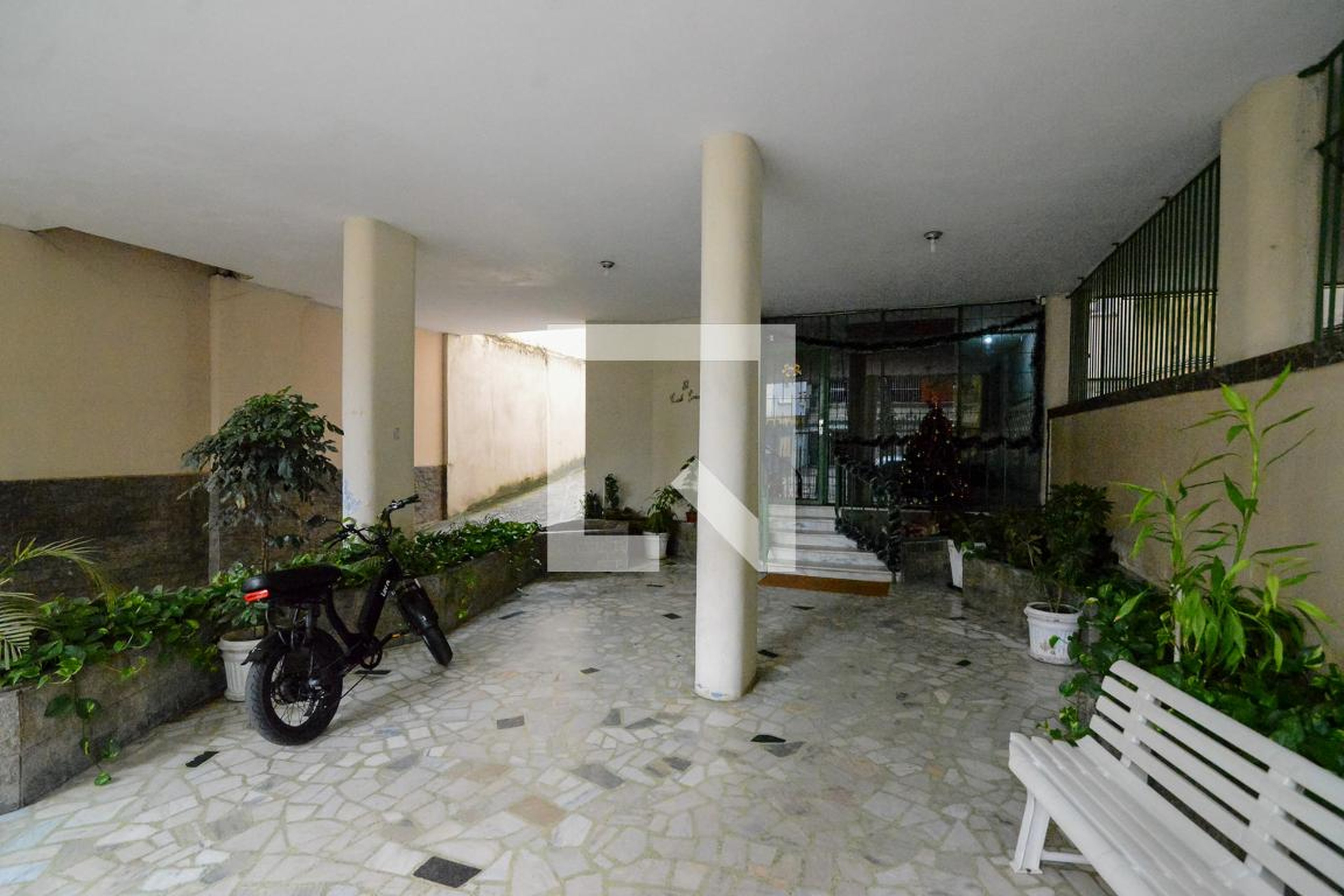 Hall de Entrada - Costa Pereira