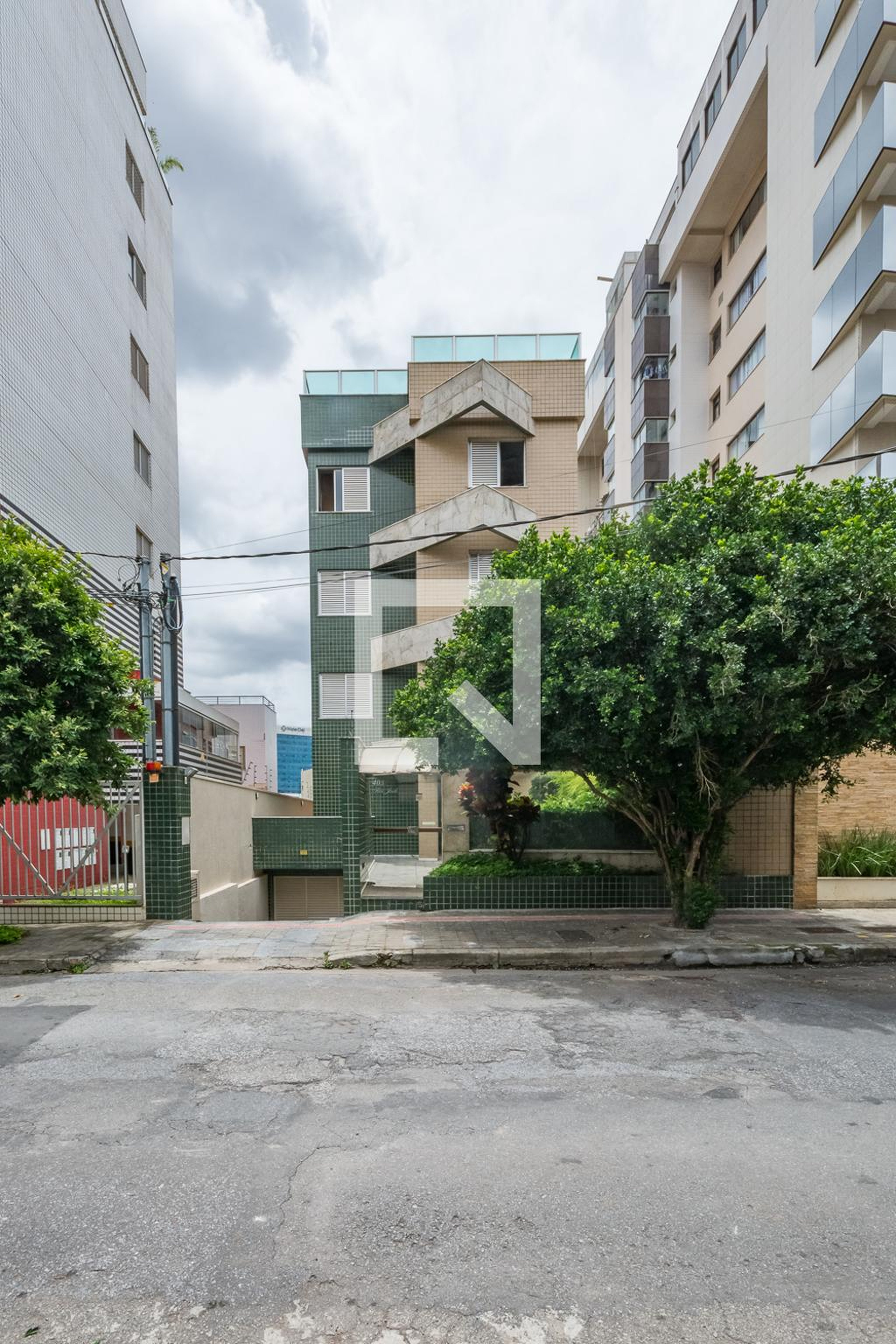 Fachada Residencial Jade