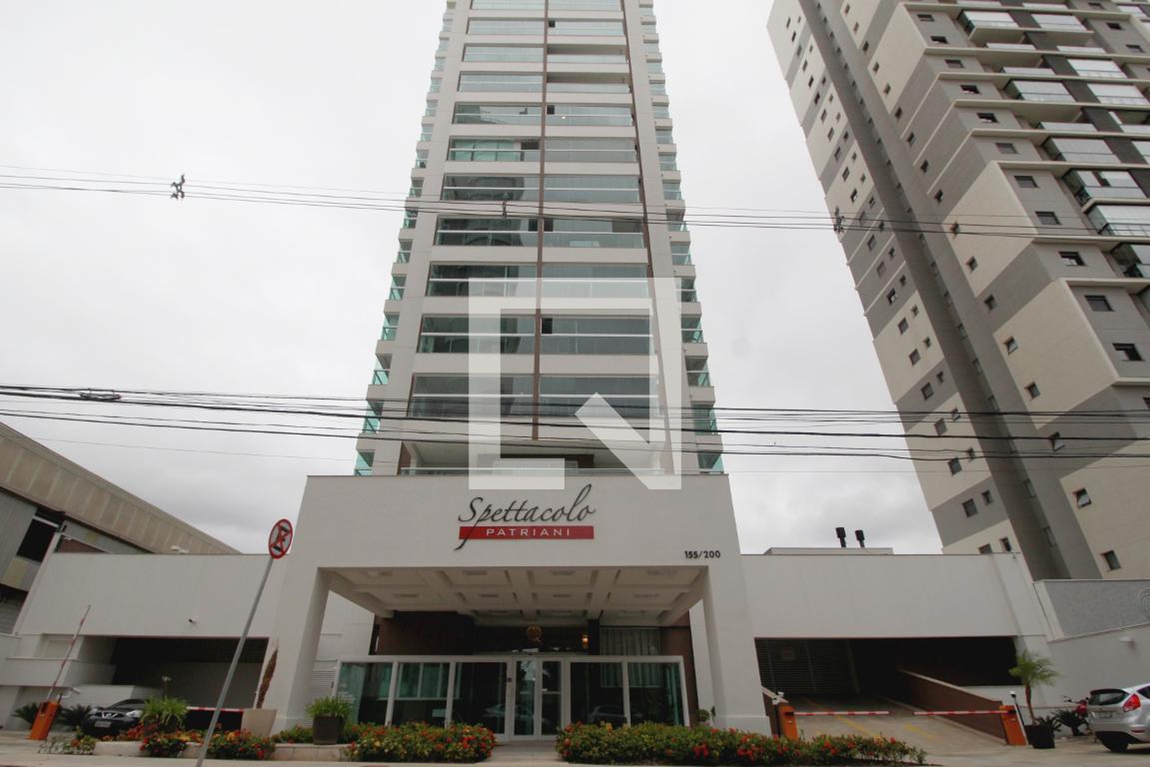 Fachada Condomínio Spettacolo Patriani