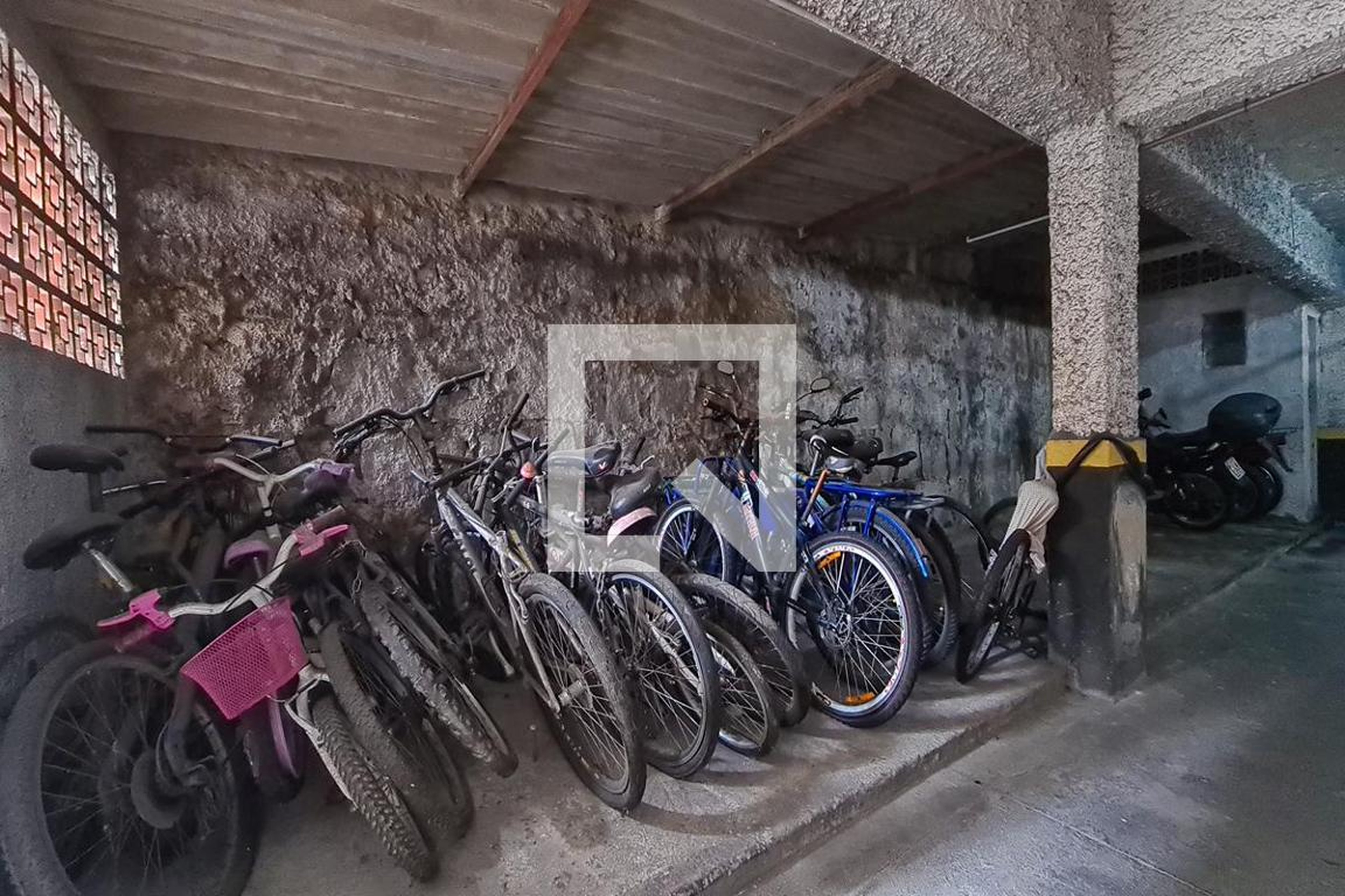 Bicicletário - Edifício Saint Pierre