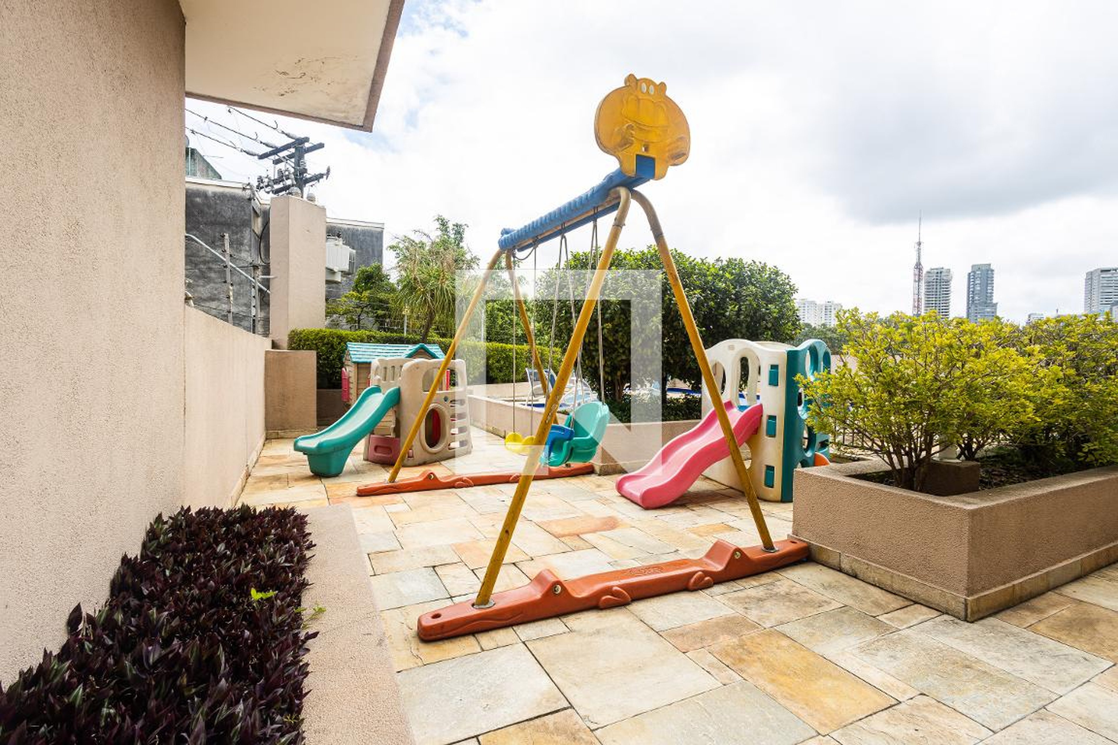 Playground - Flamboyant