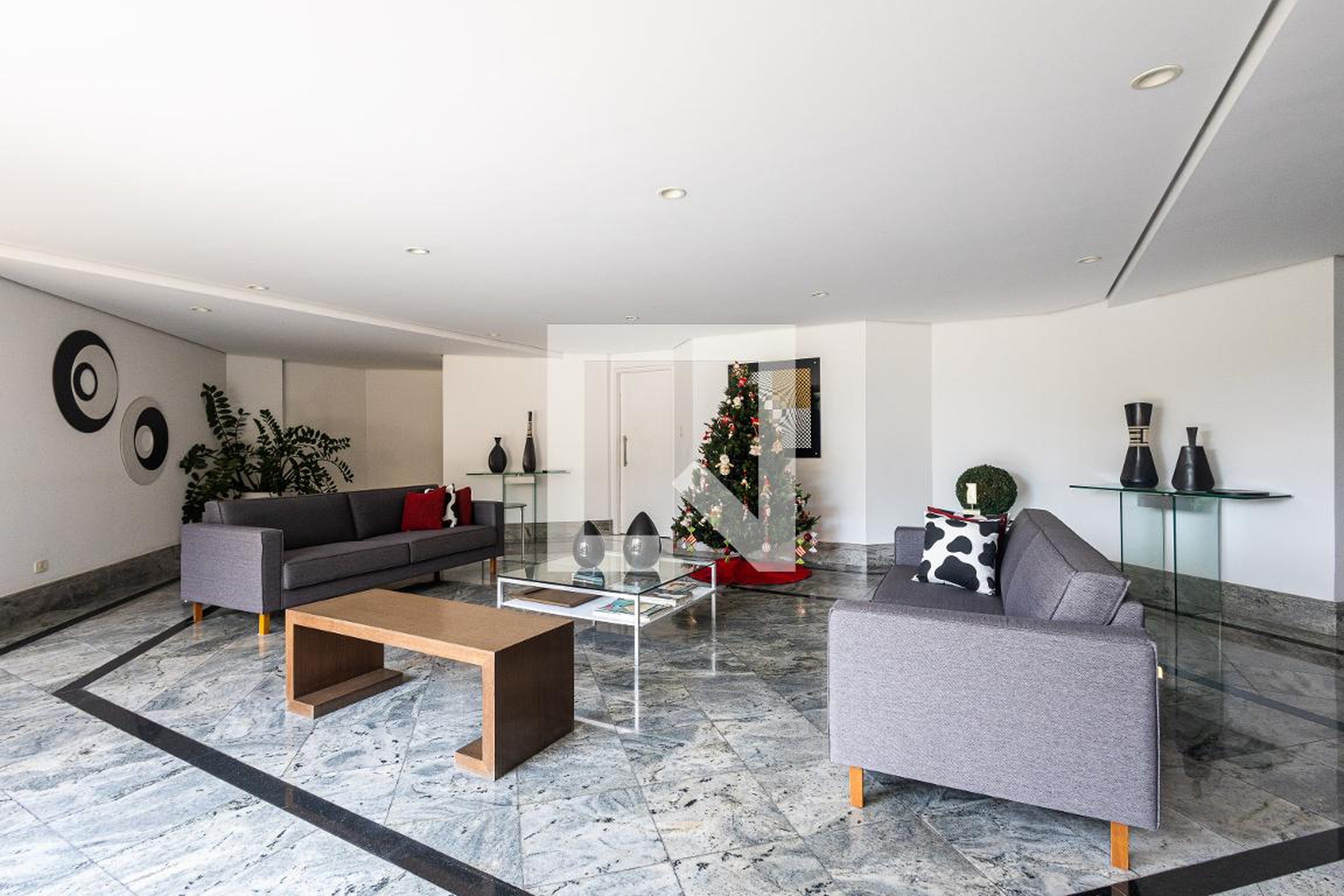 Hall de entrada - Flamboyant