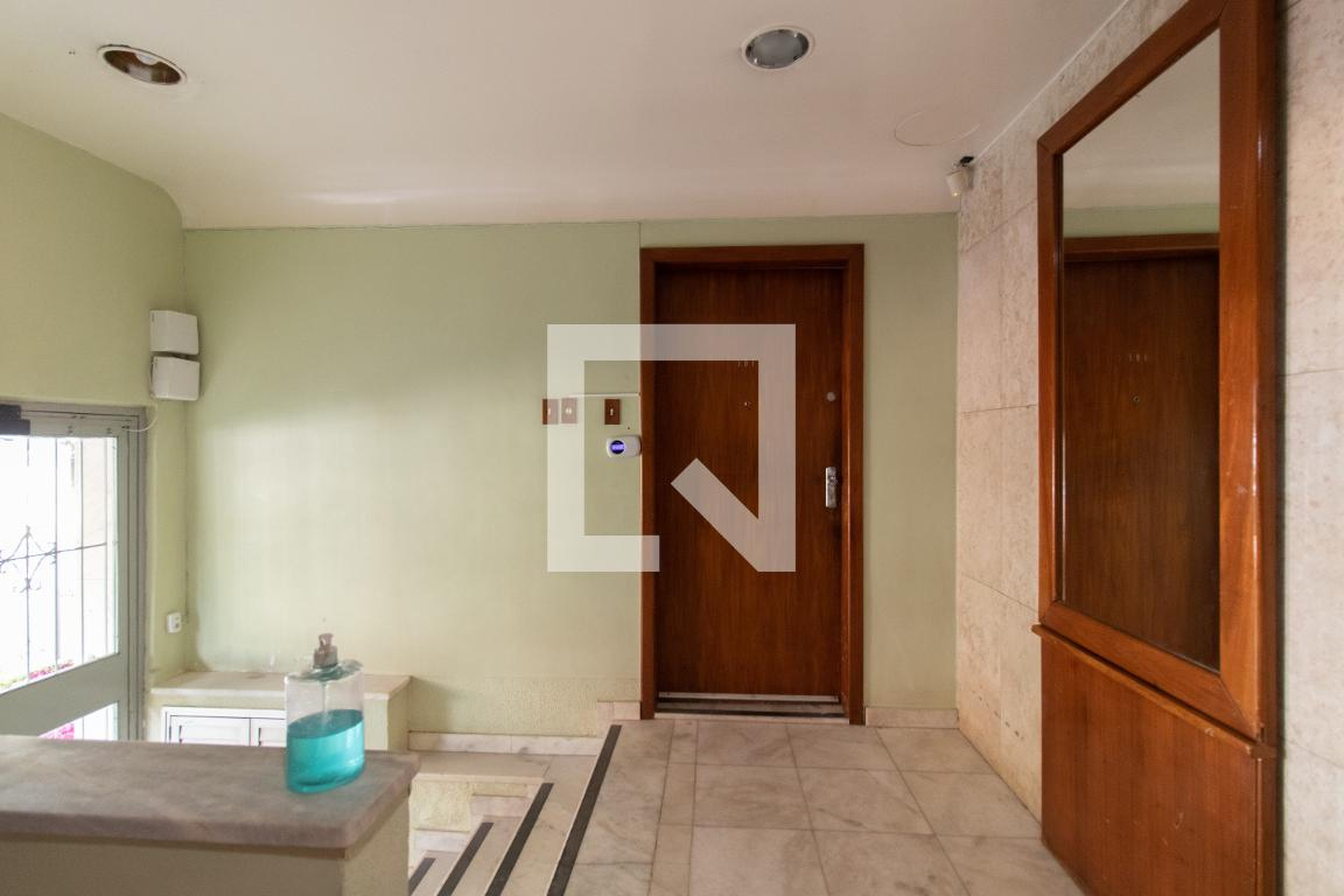 Hall de Entrada - Santa Barbara