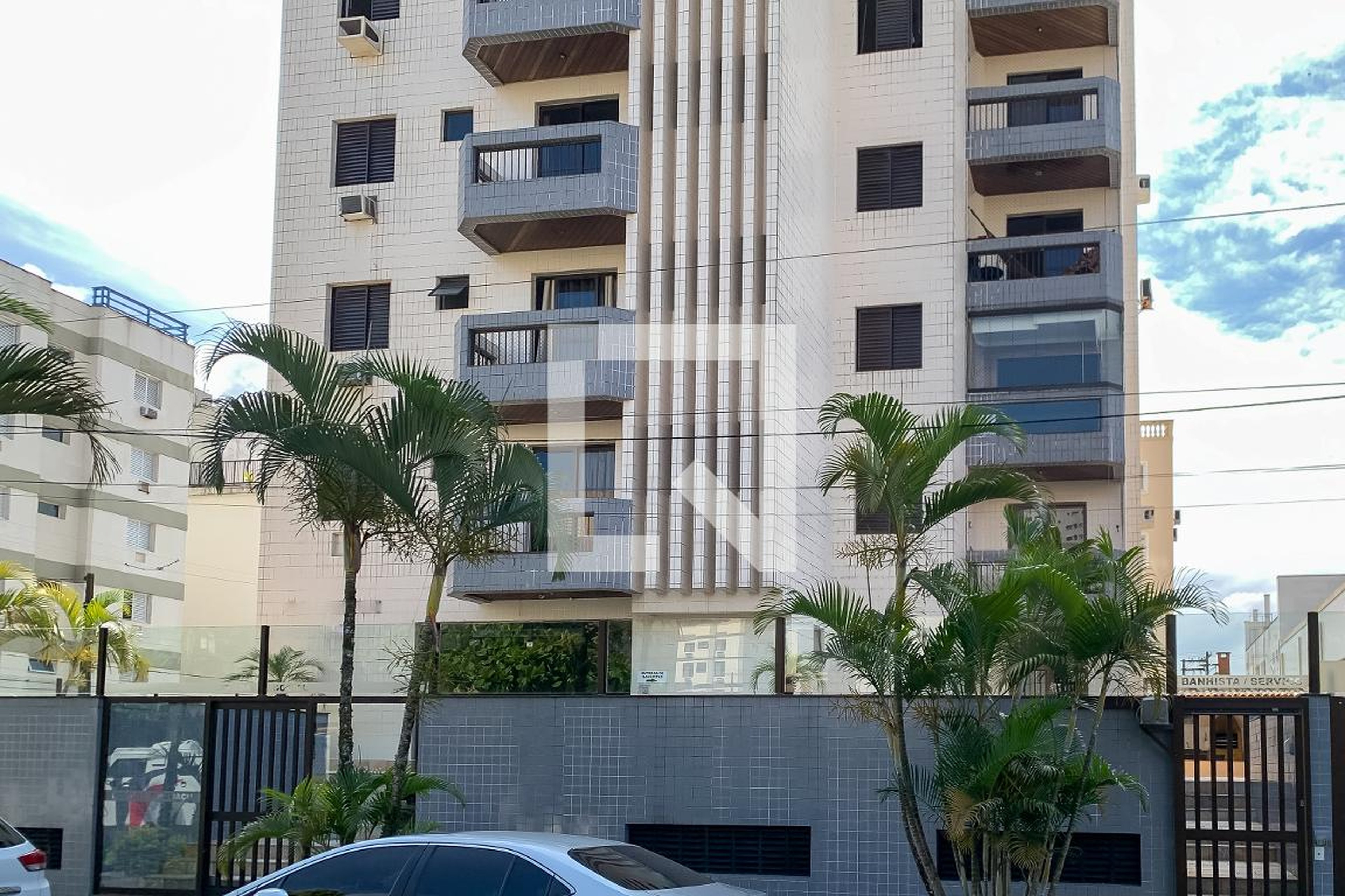 Fachada Condomínio Tinguaçu