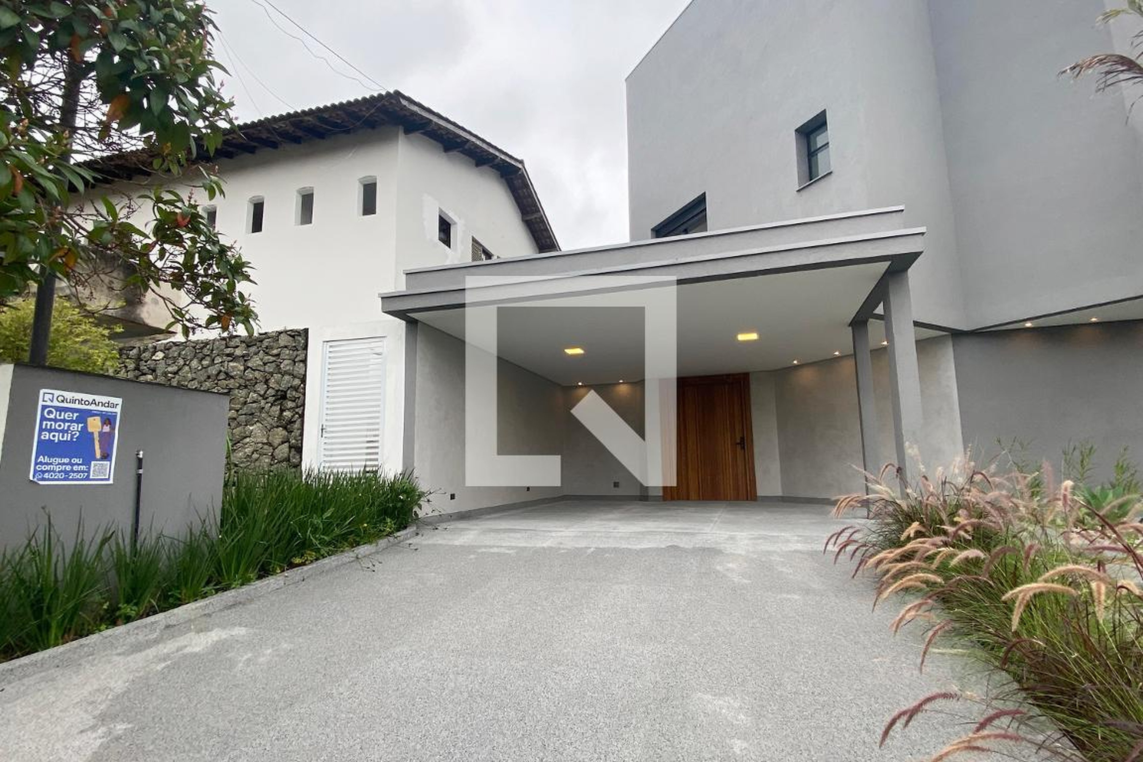 Fachada Condomínio Alphaville 3