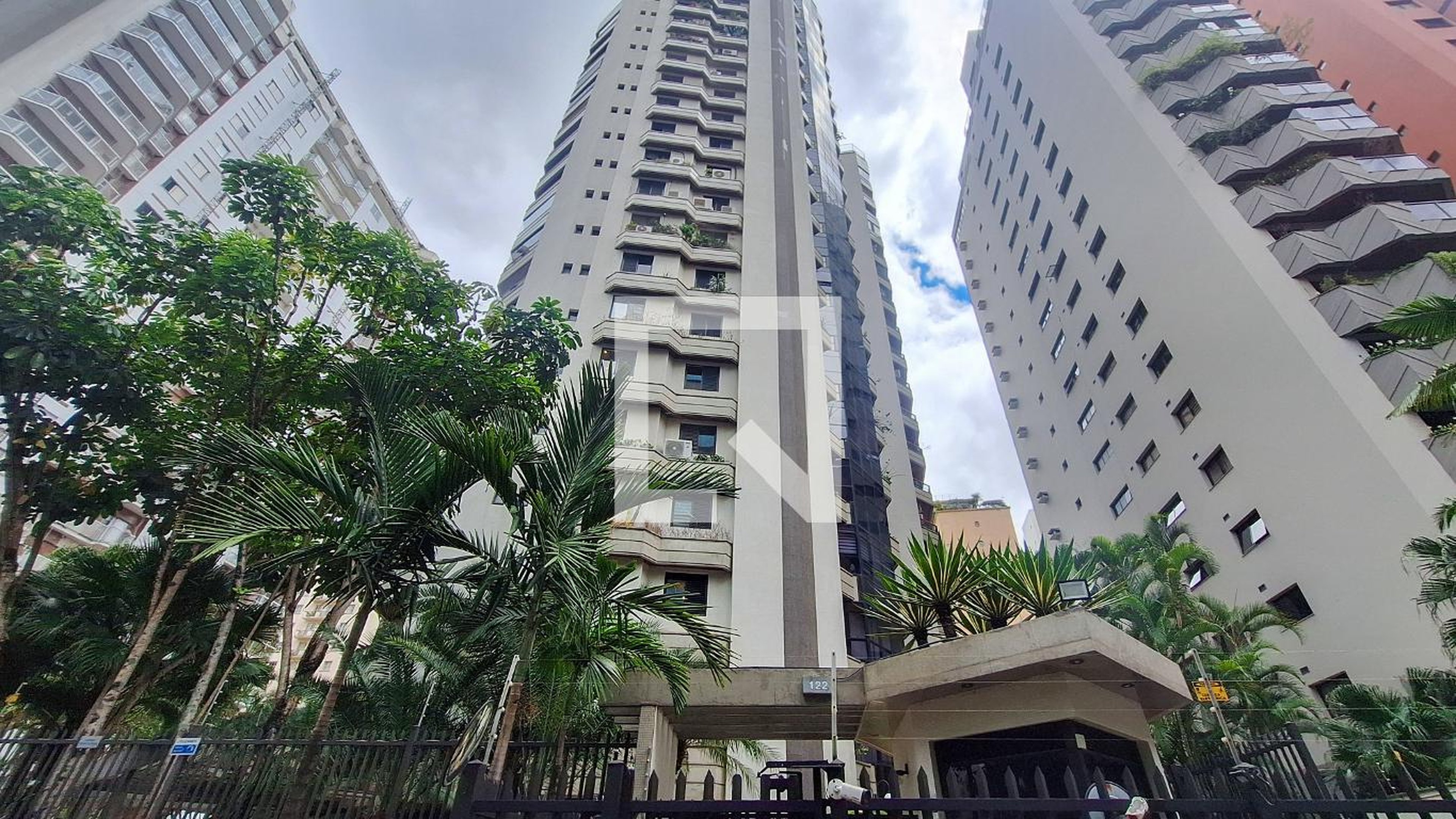 Fachada do Prédio Condomínio Maple Leaf Park