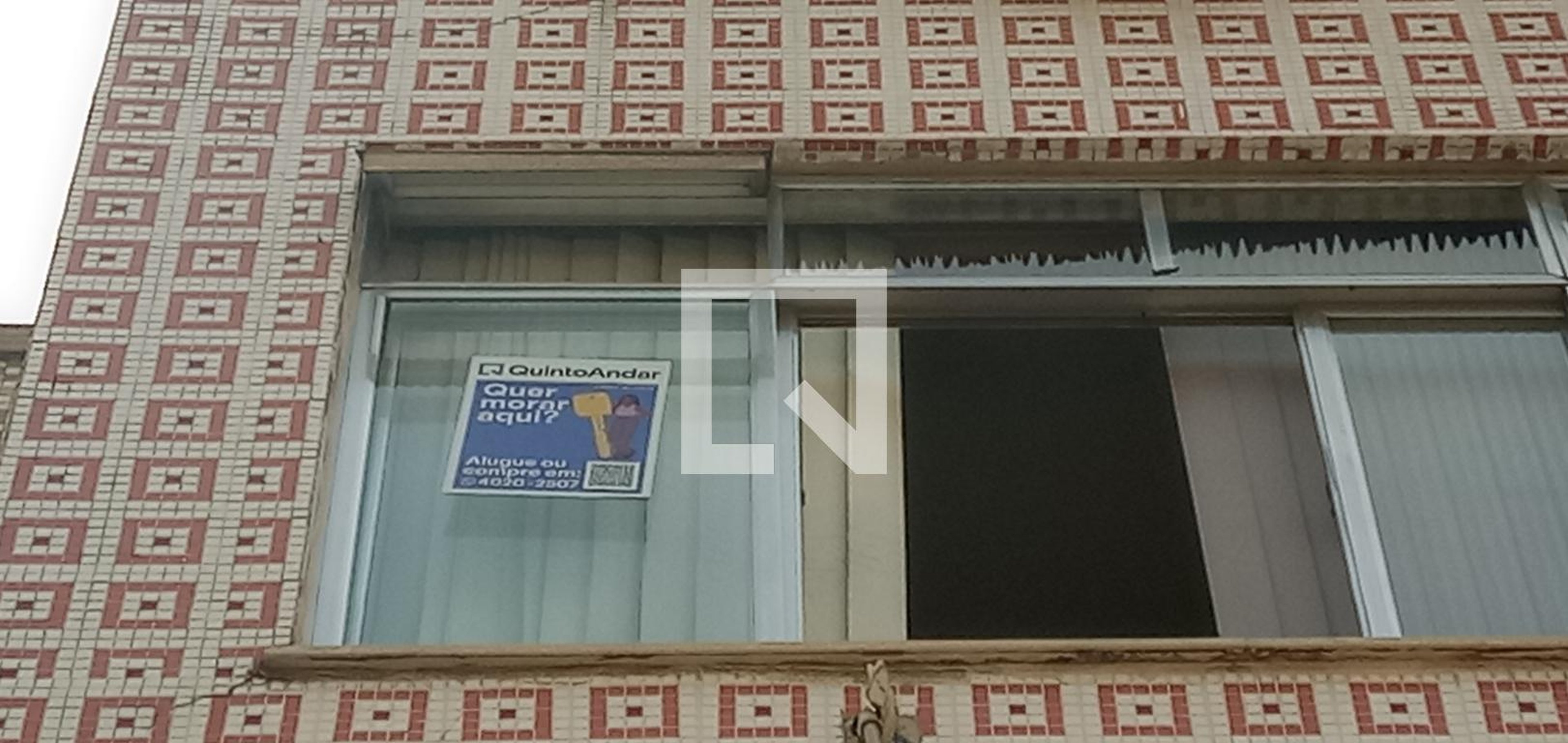 Fachada Condomínio em Rua Tejupa, 355