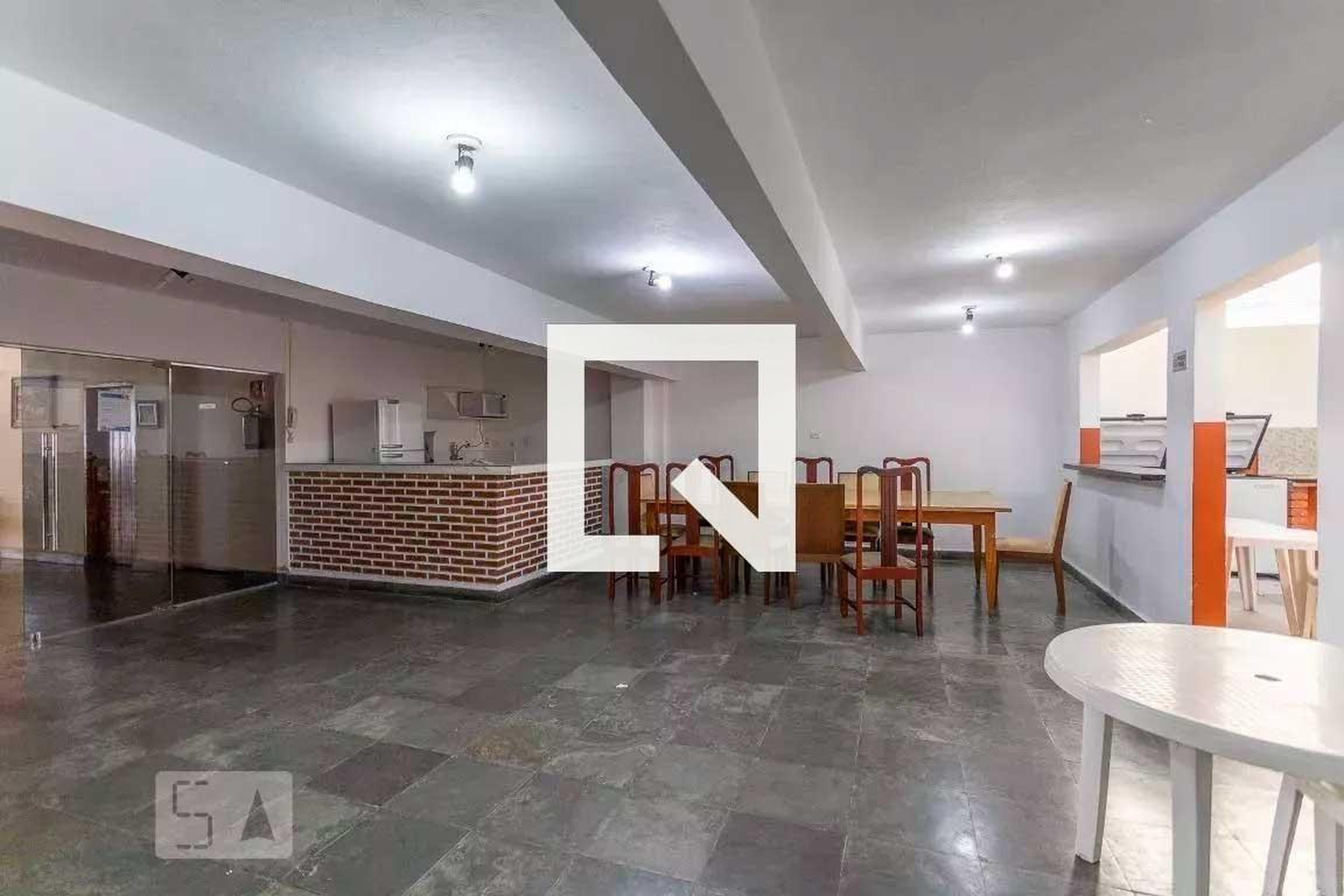 Salão de Festas - Eduardo Prado