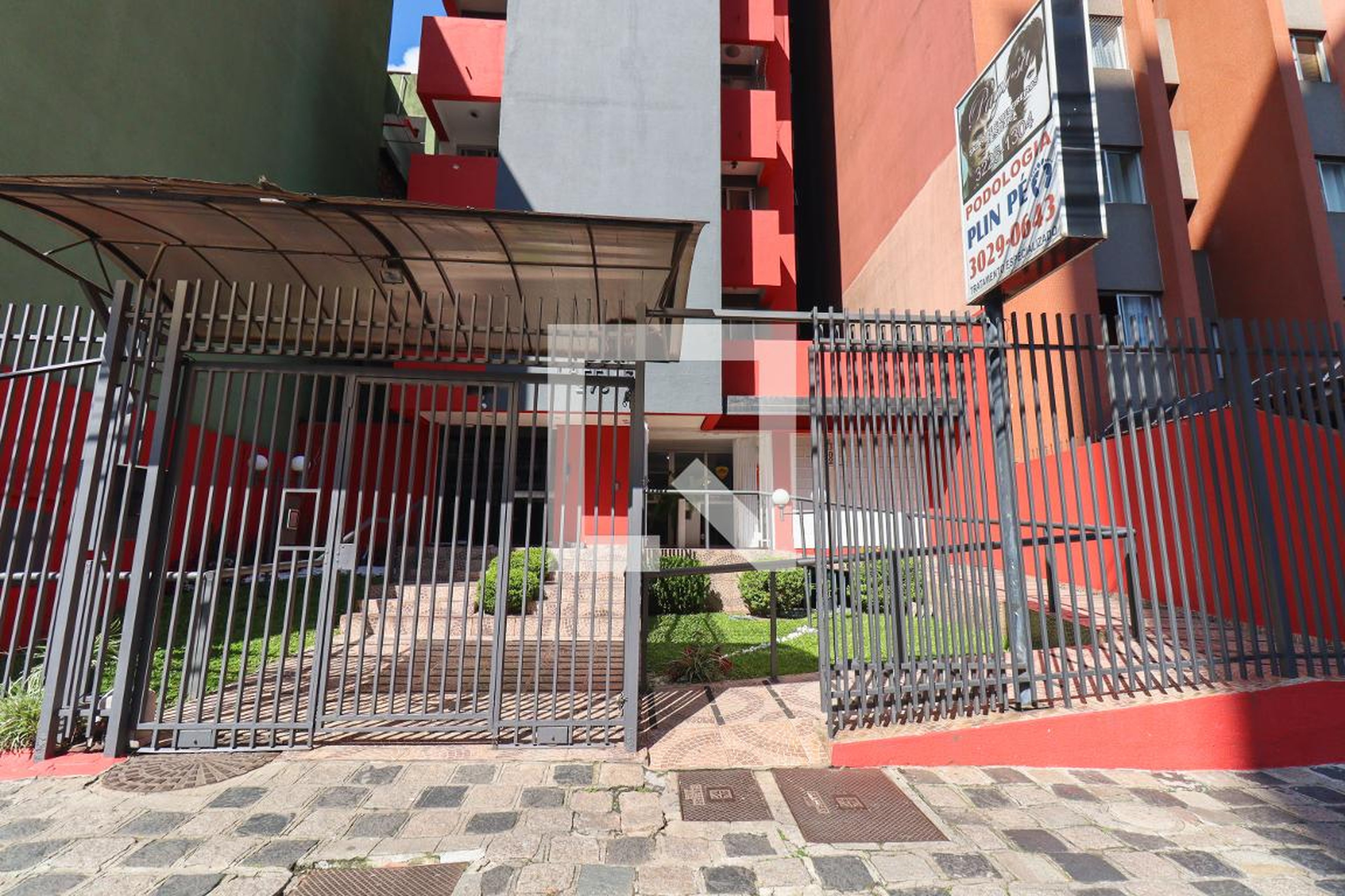 Fachada  do Condominio - Tour Laffite