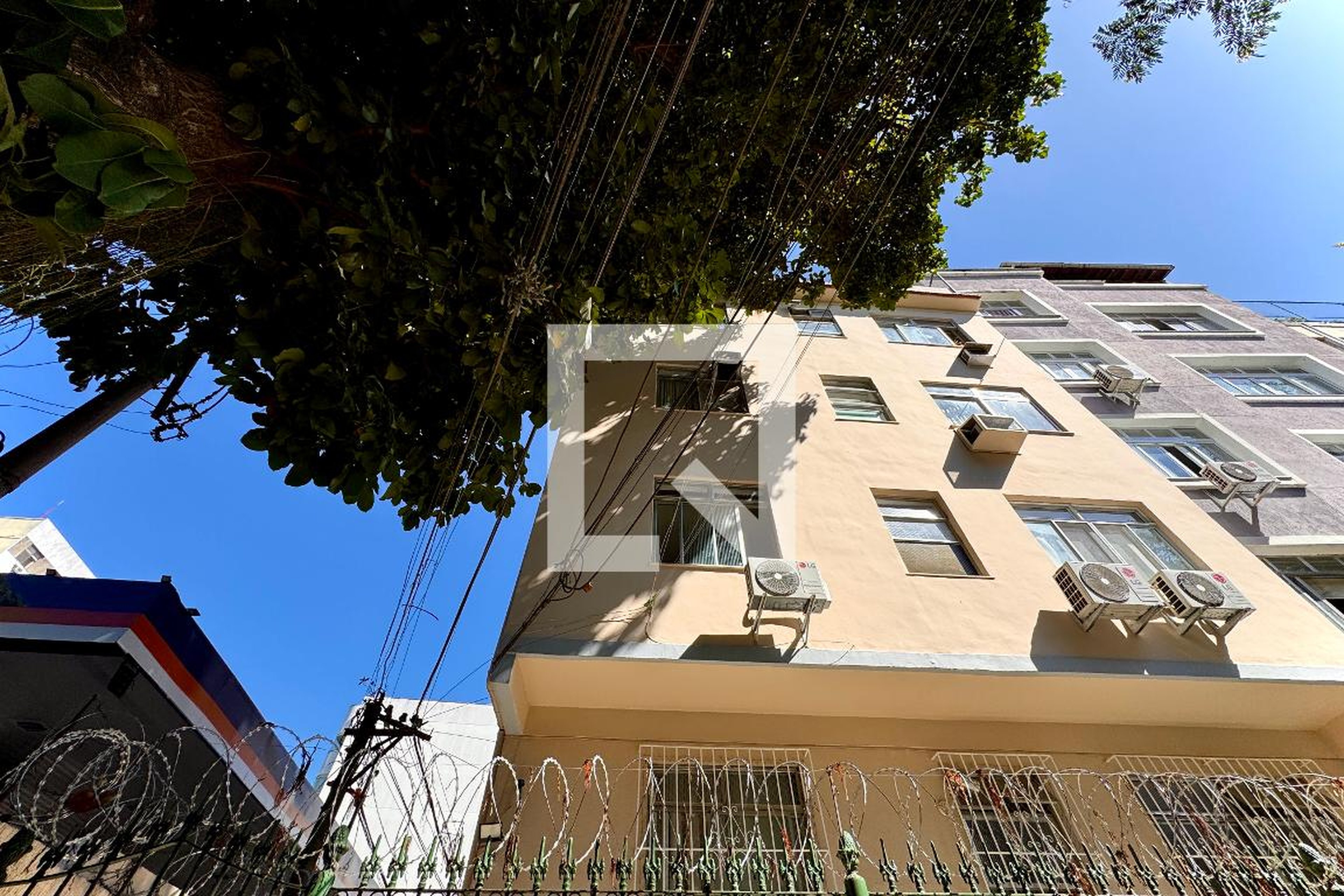 Fachada Edifício Conde de Irajá