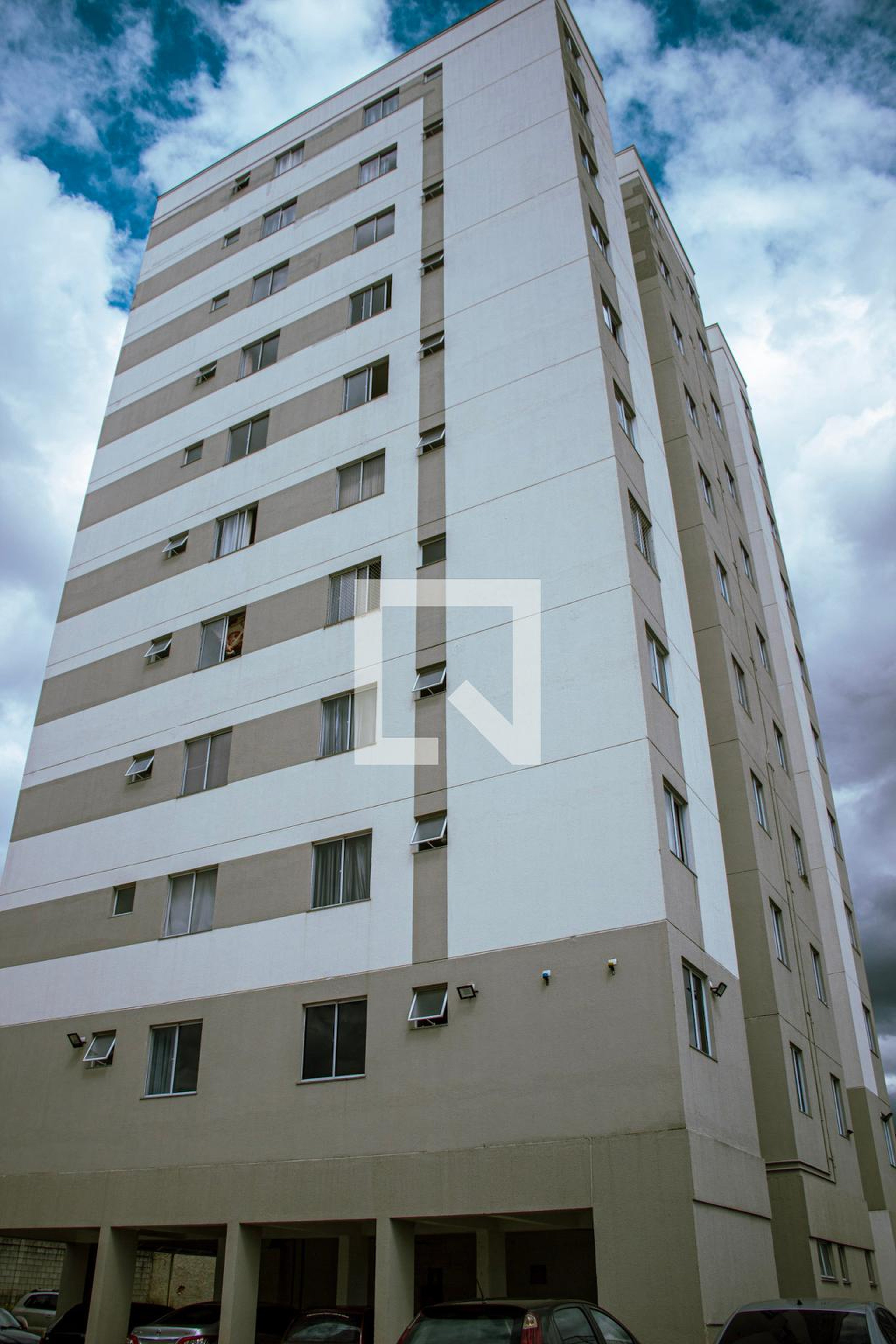 Fachada do Prédio Condomínio Master Tower Paradiso