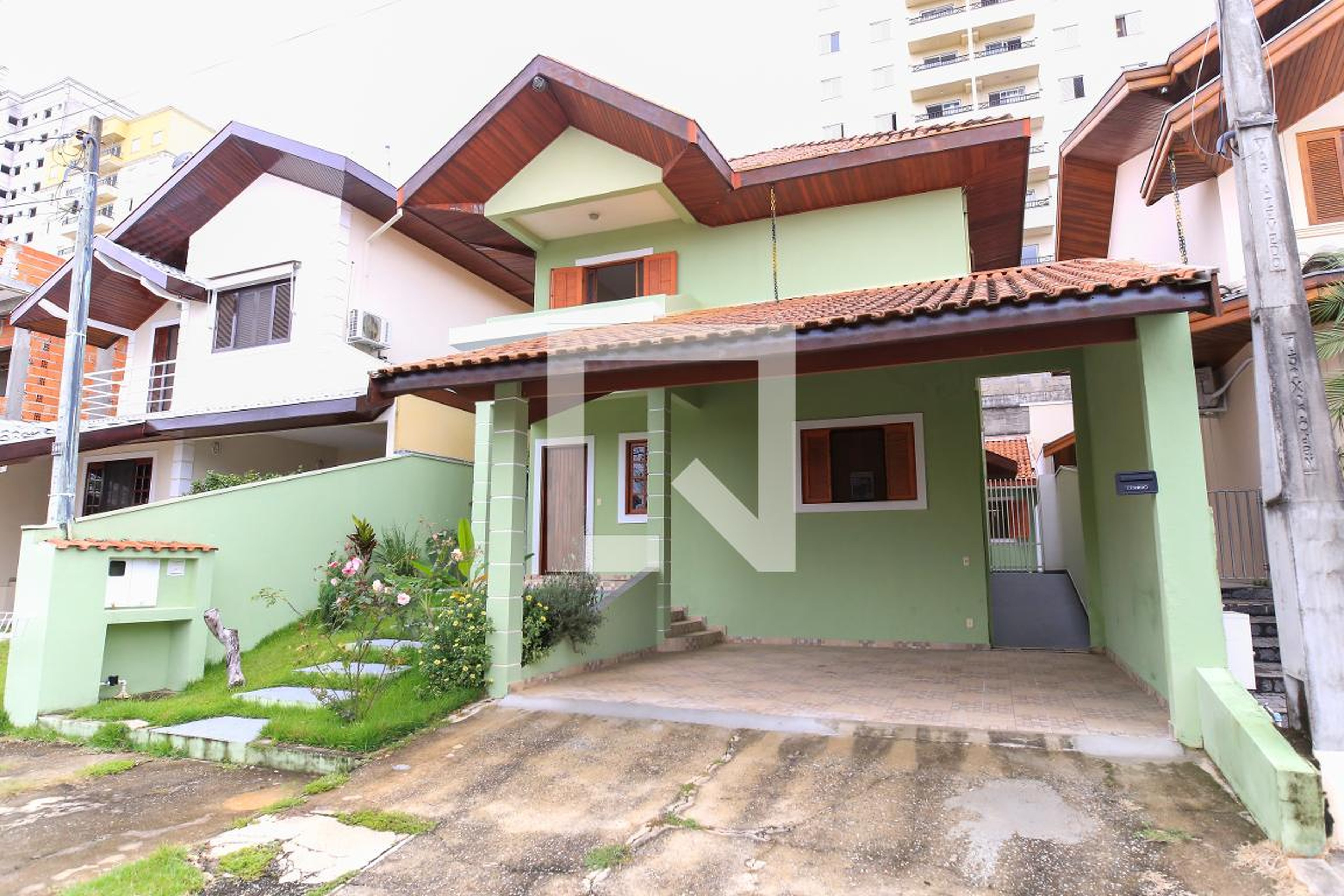 Fachada Condomínio Altos da Serra 4