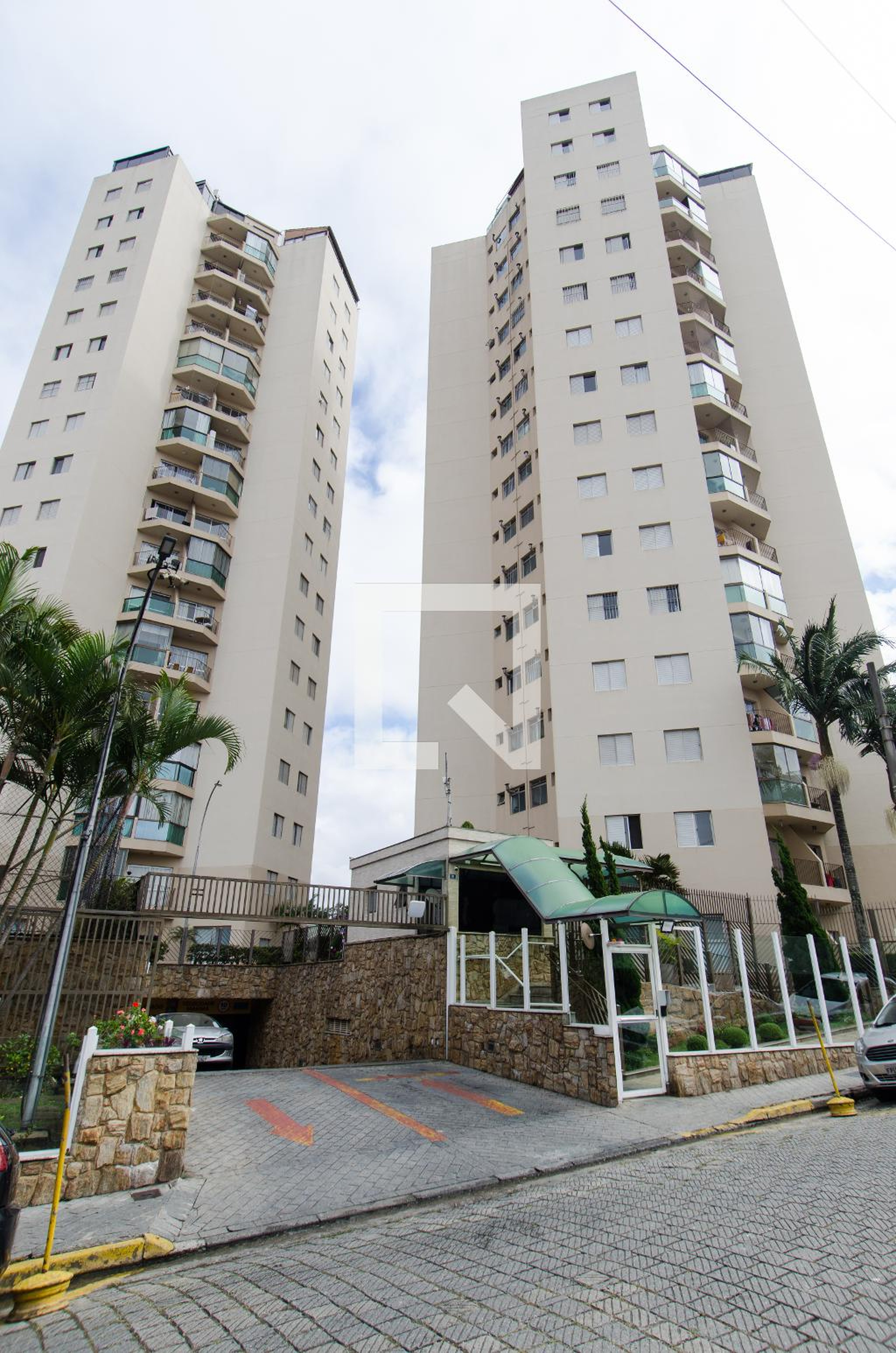 Fachada do Condomínio Condomínio Portal de Guarulhos