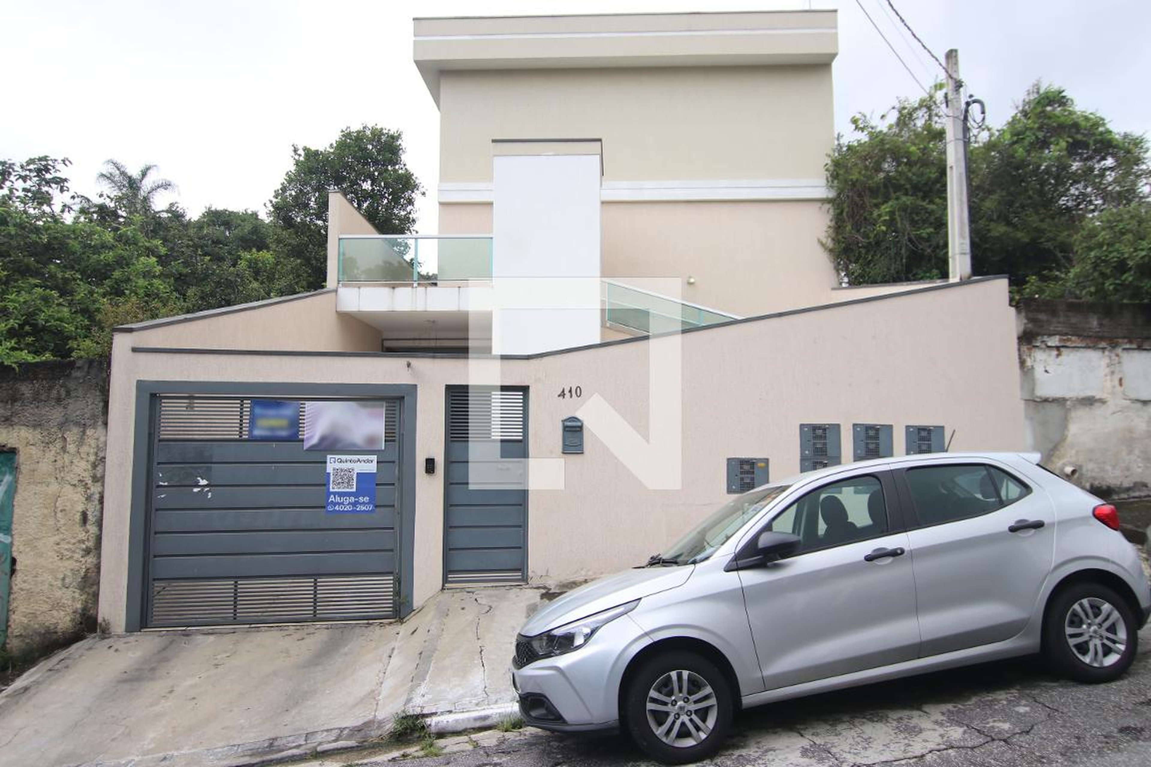 Fachada Condomínio em Rua Taru, 410