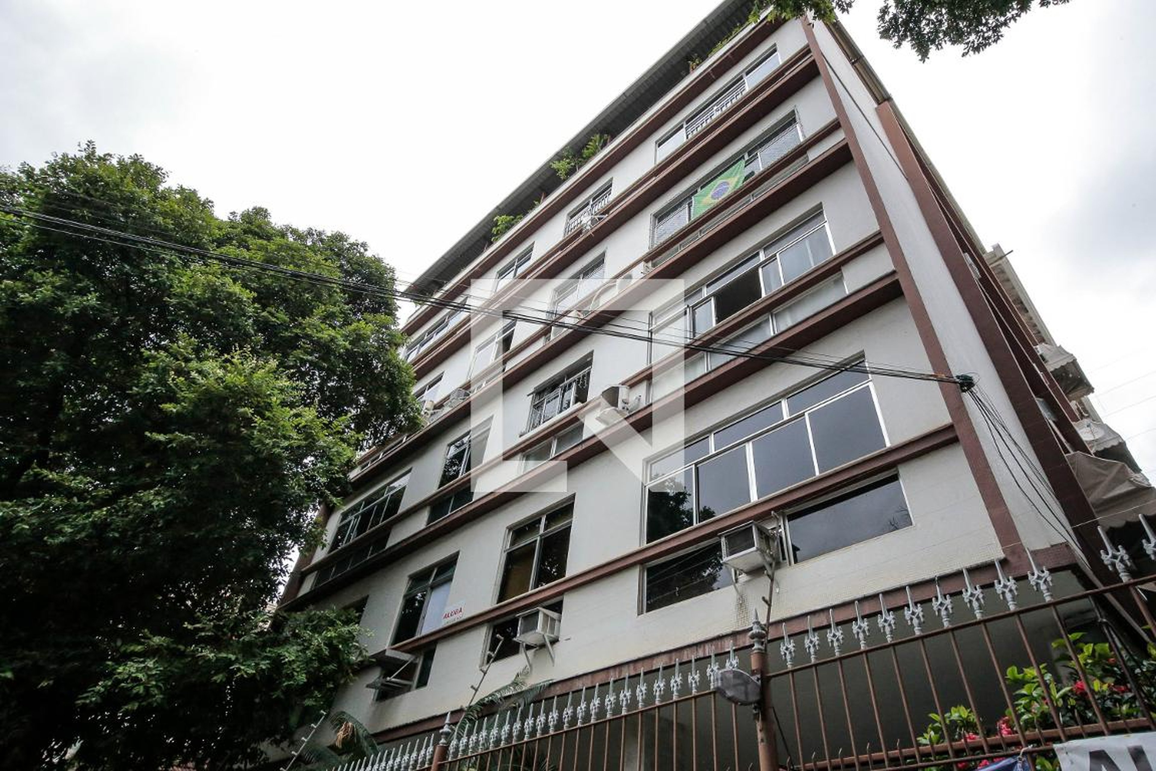 Fachada Condomínio em Rua Joaquim Meier, 220