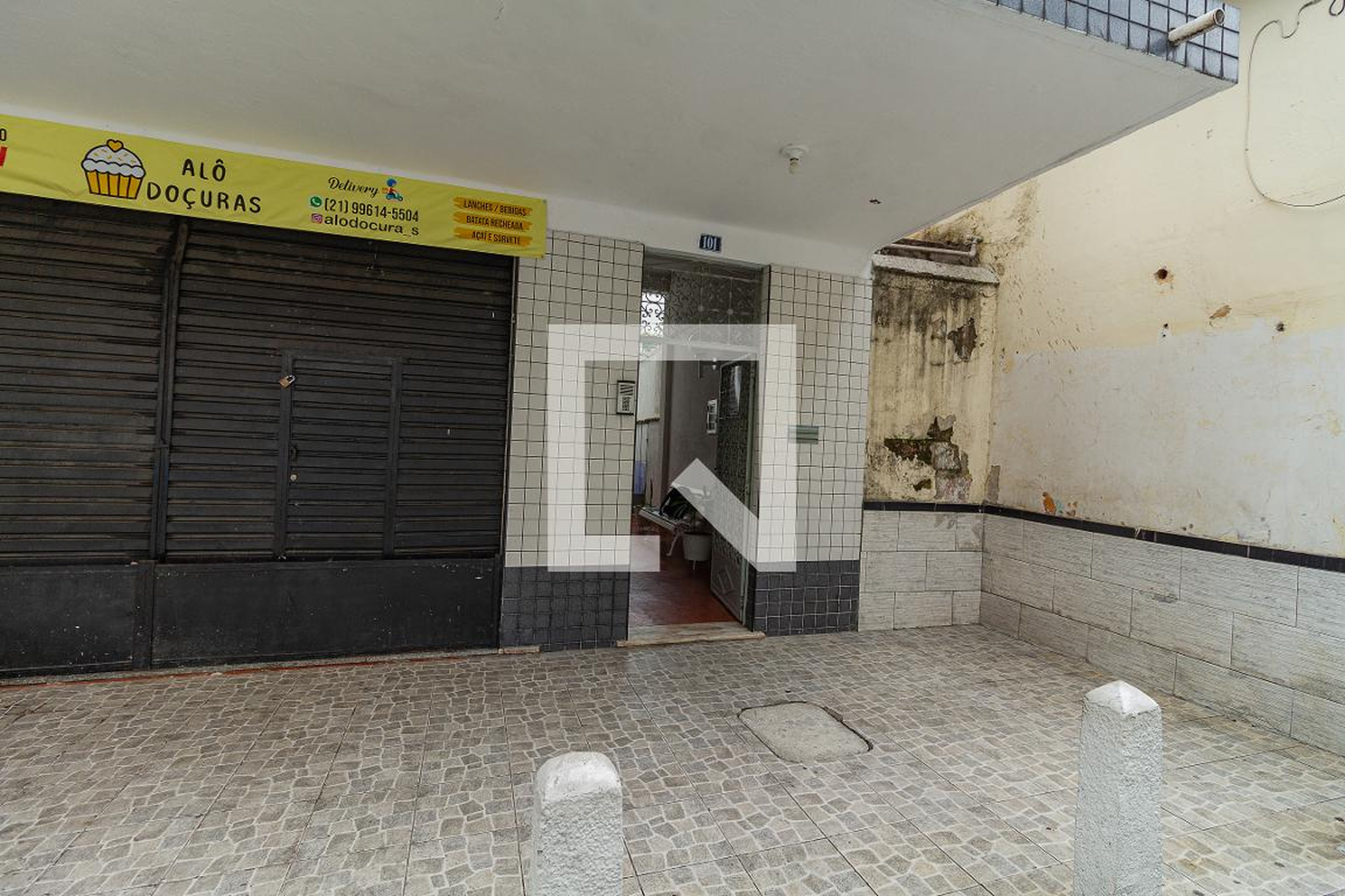 Fachada Condomínio em Rua Catulo Cearense, 101