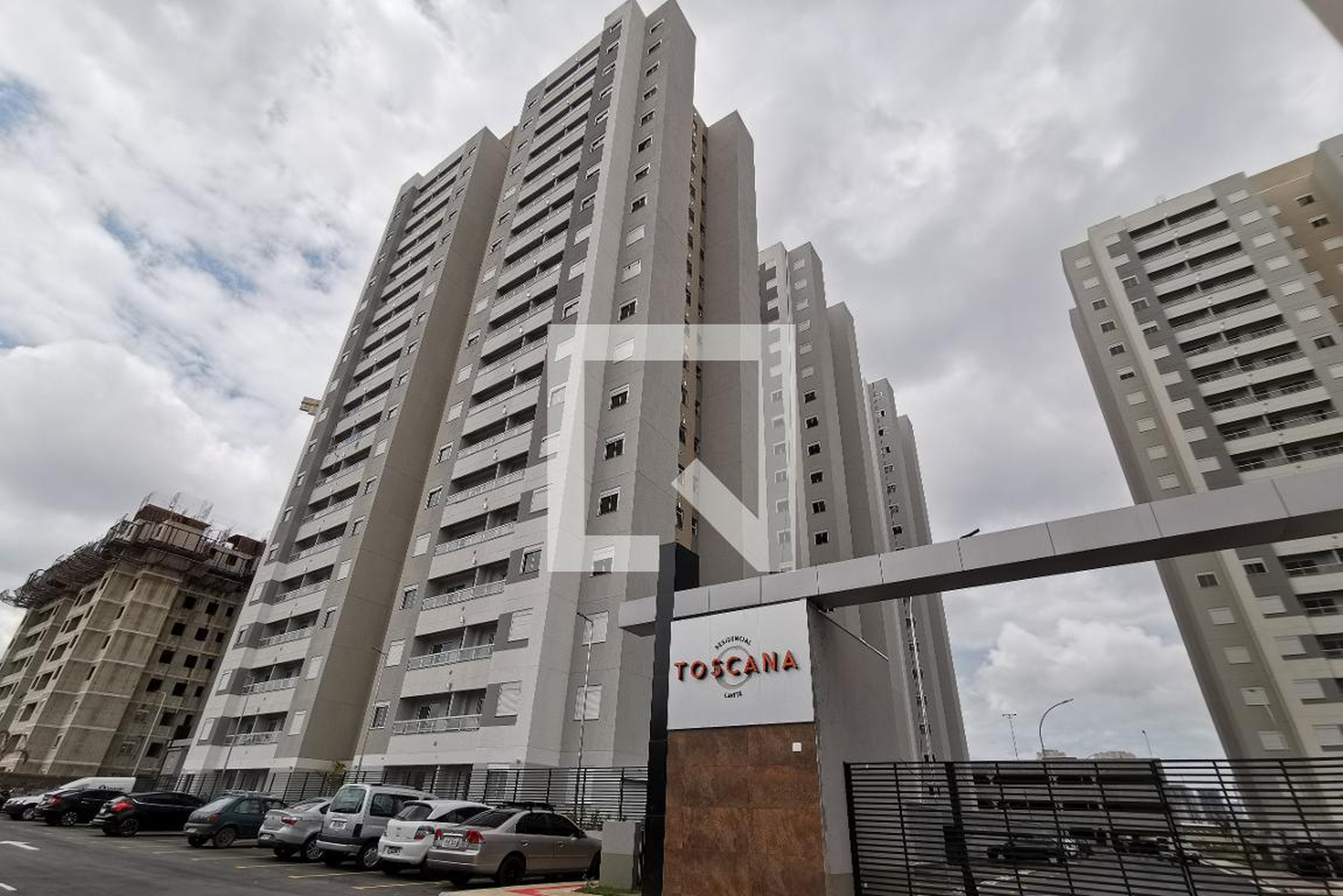 Fachada Residencial Toscana