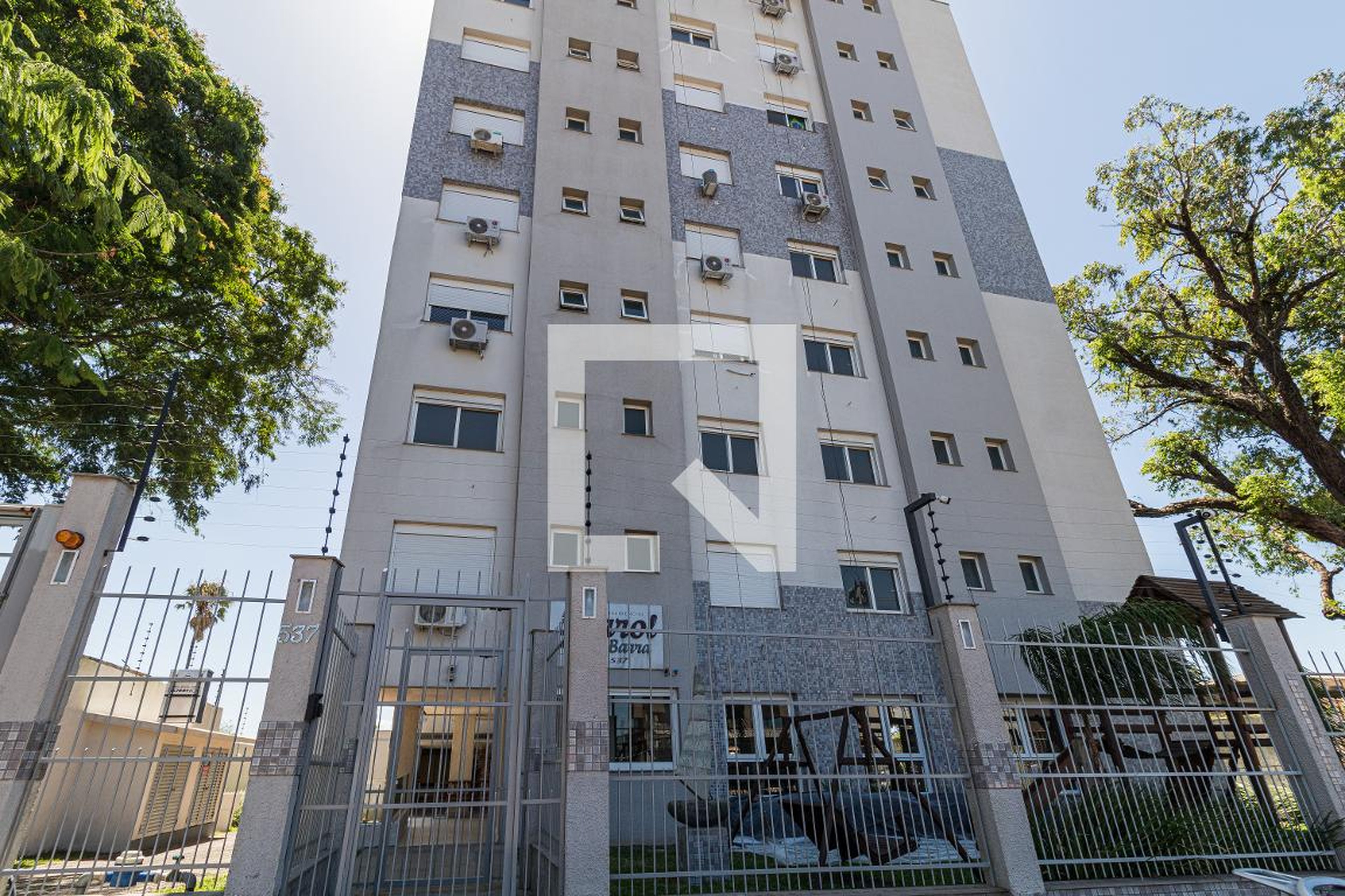 Fachada do Prédio Residencial Farol da Barra