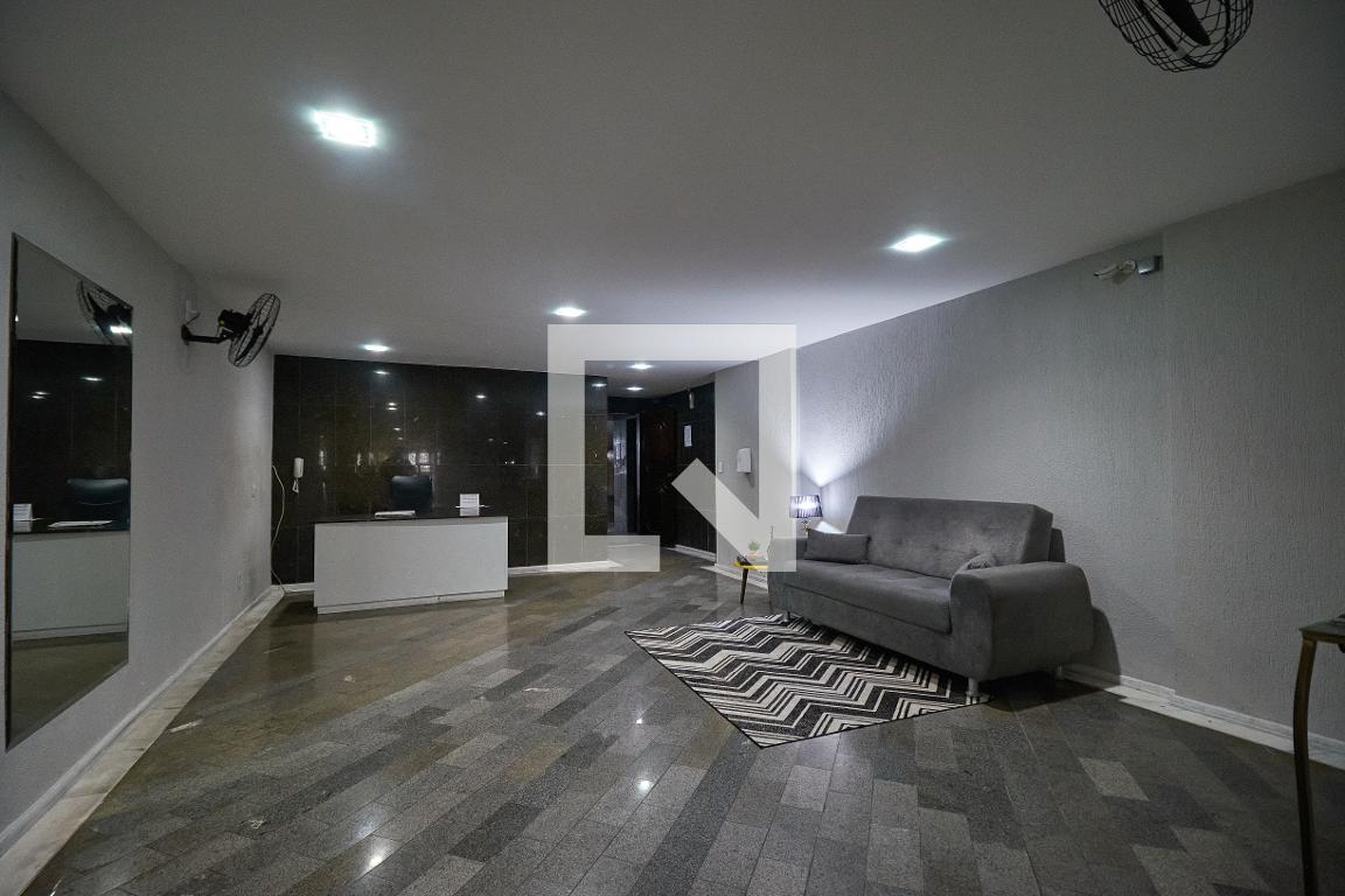 Hall - Edifício Merian e Miguel