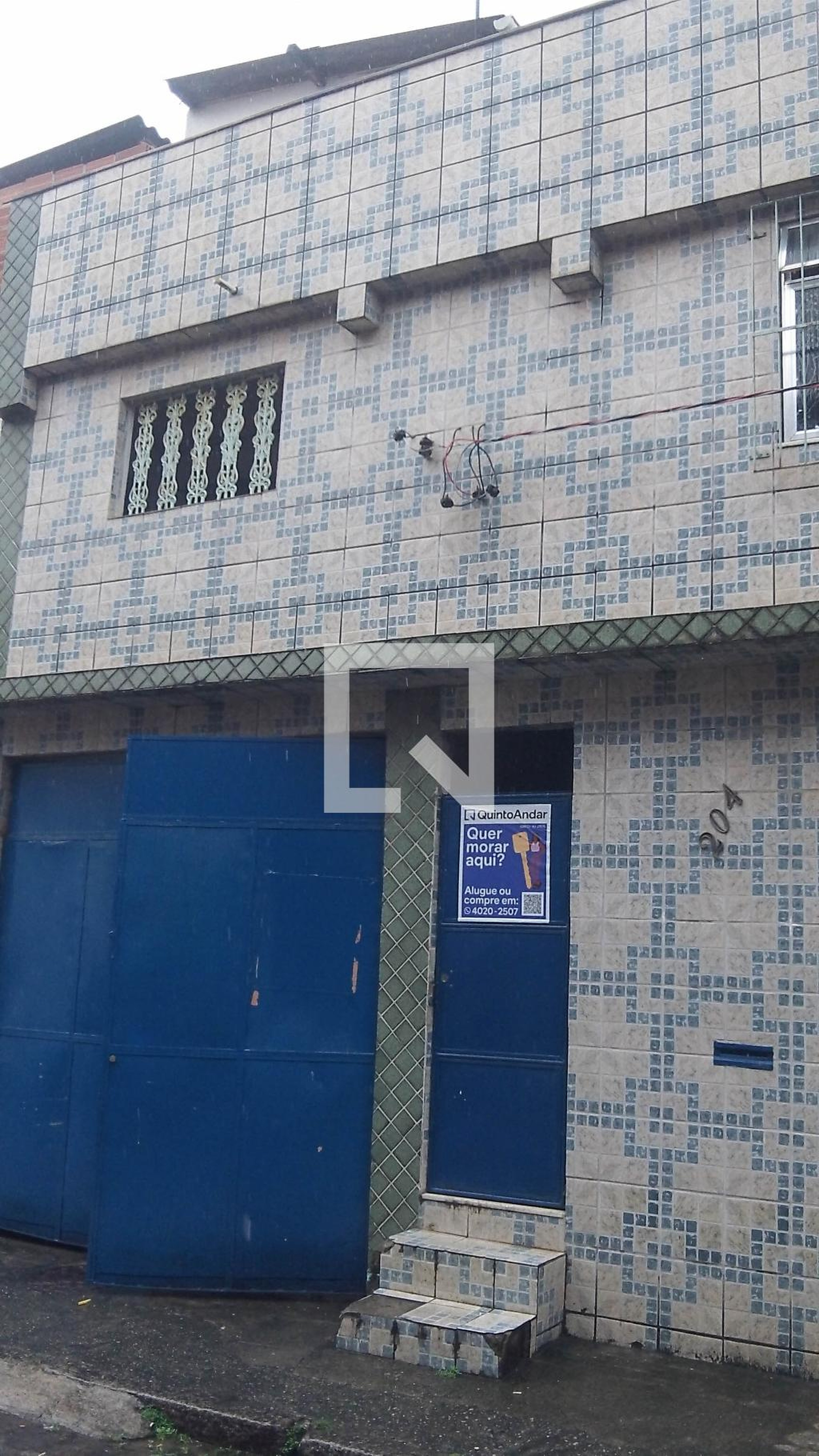 Fachada Condomínio em Rua Gralha do Campo, 204