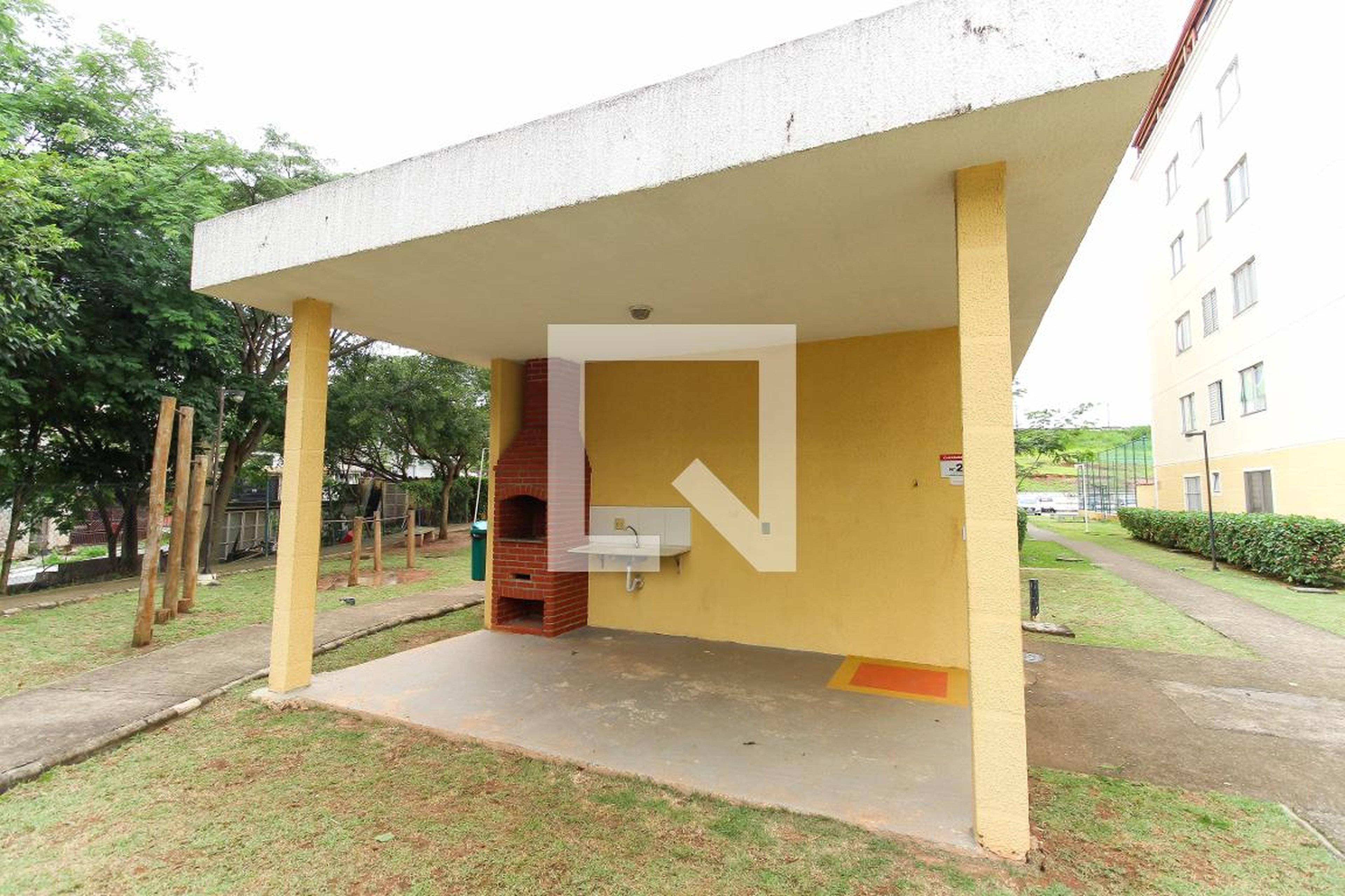 Churrasqueira - Residencial Portal do Sol