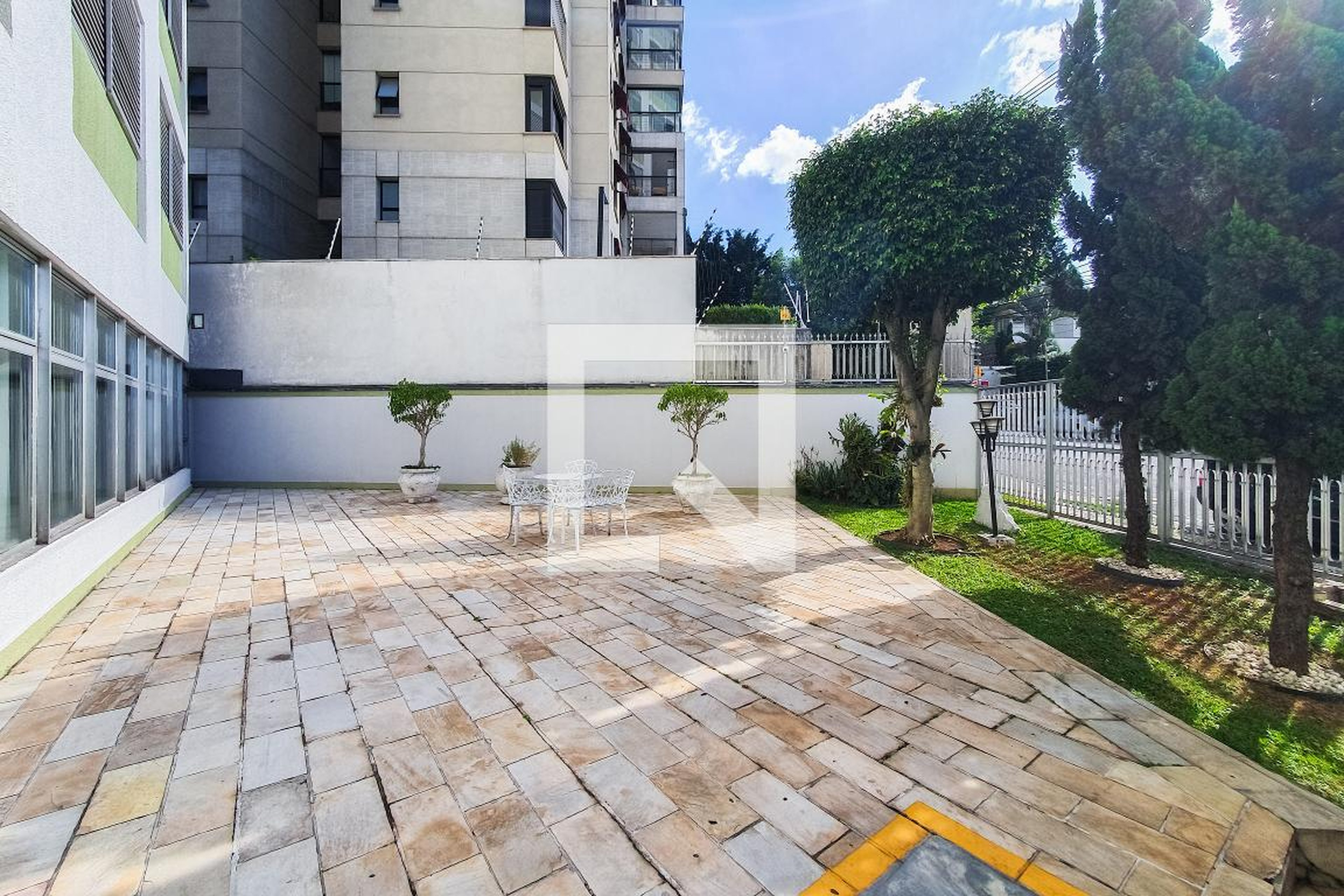 Área externa - Edifício Abib José Kairalla