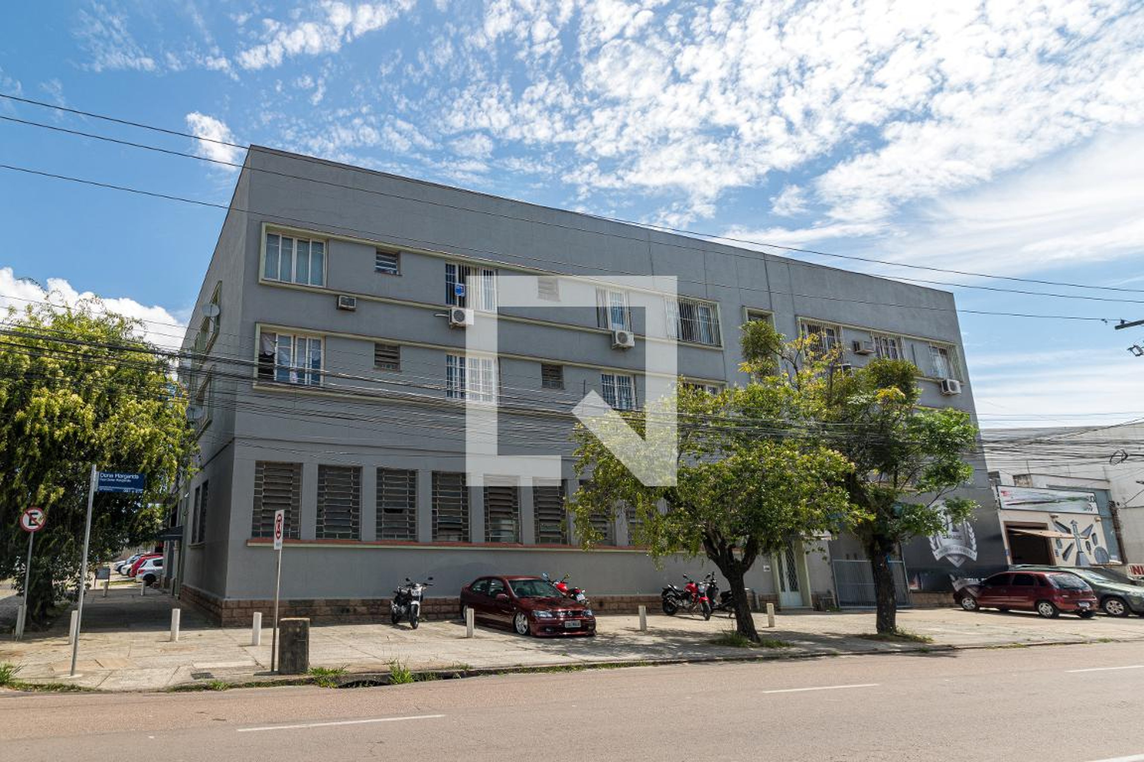 Fachada do Prédio Condomínio em Rua Dona Margarida, 987