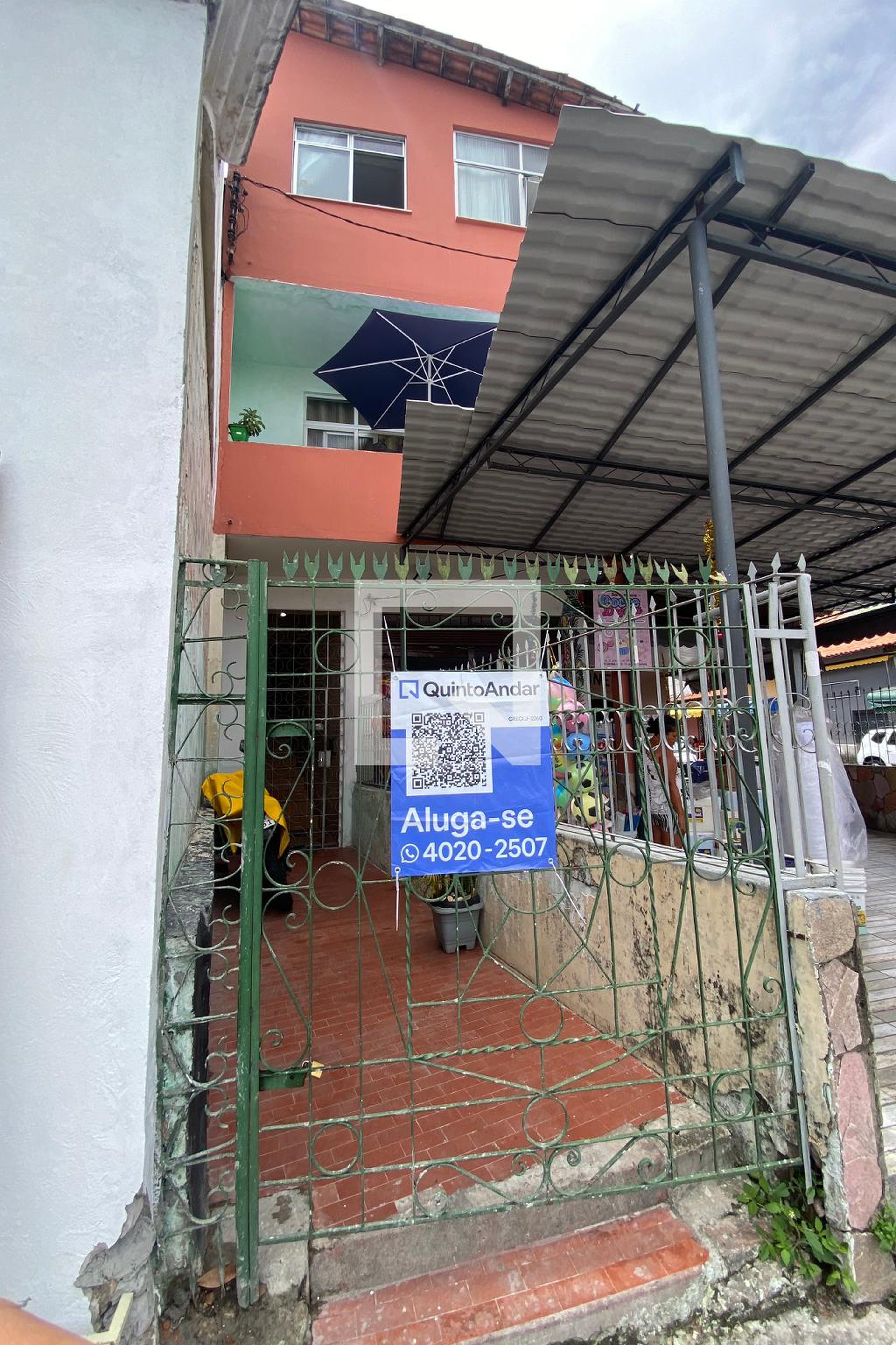 Fachada Condomínio em Avenida Dom João VI, 349