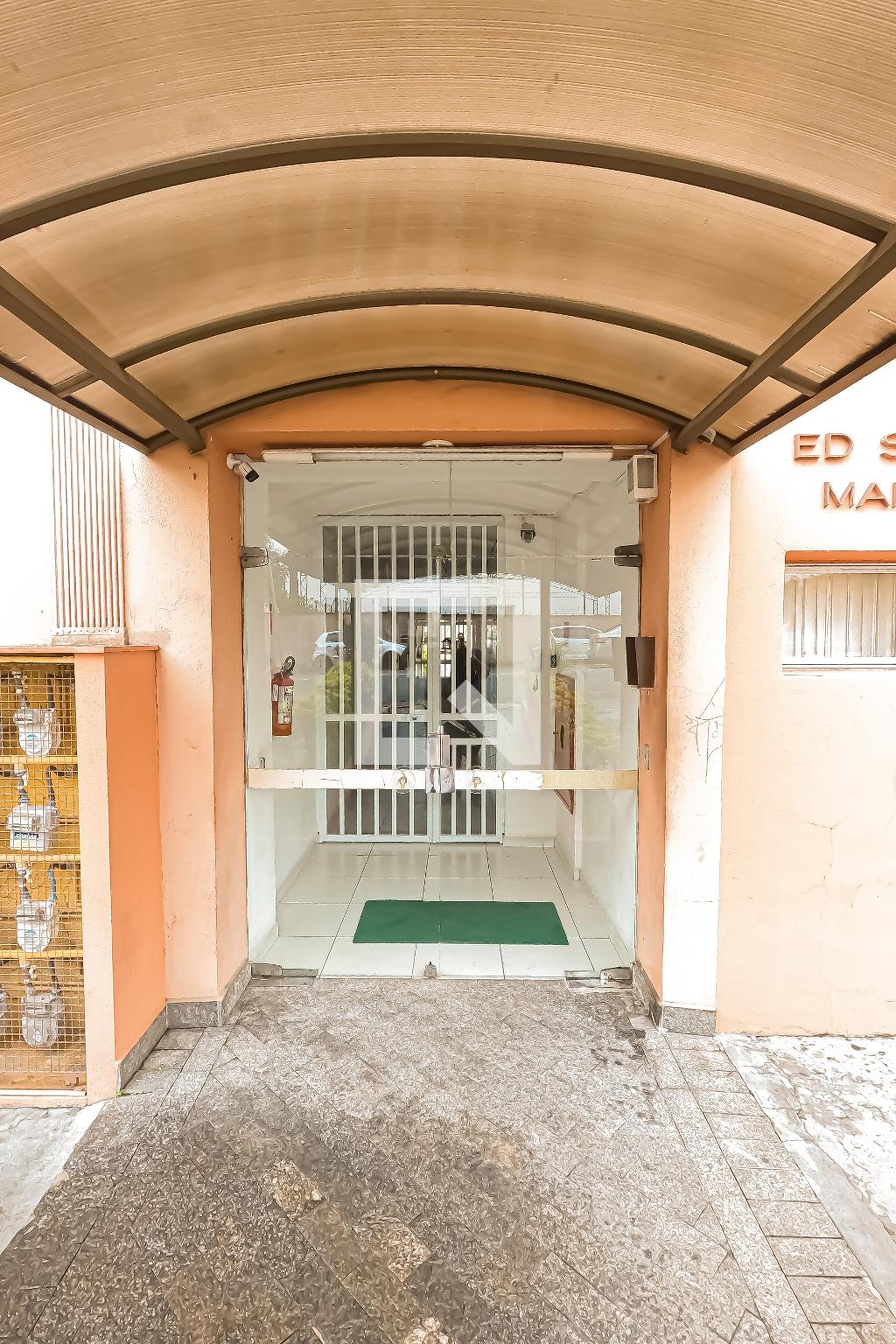 Fachada do Prédio Condomínio Monte Carlo